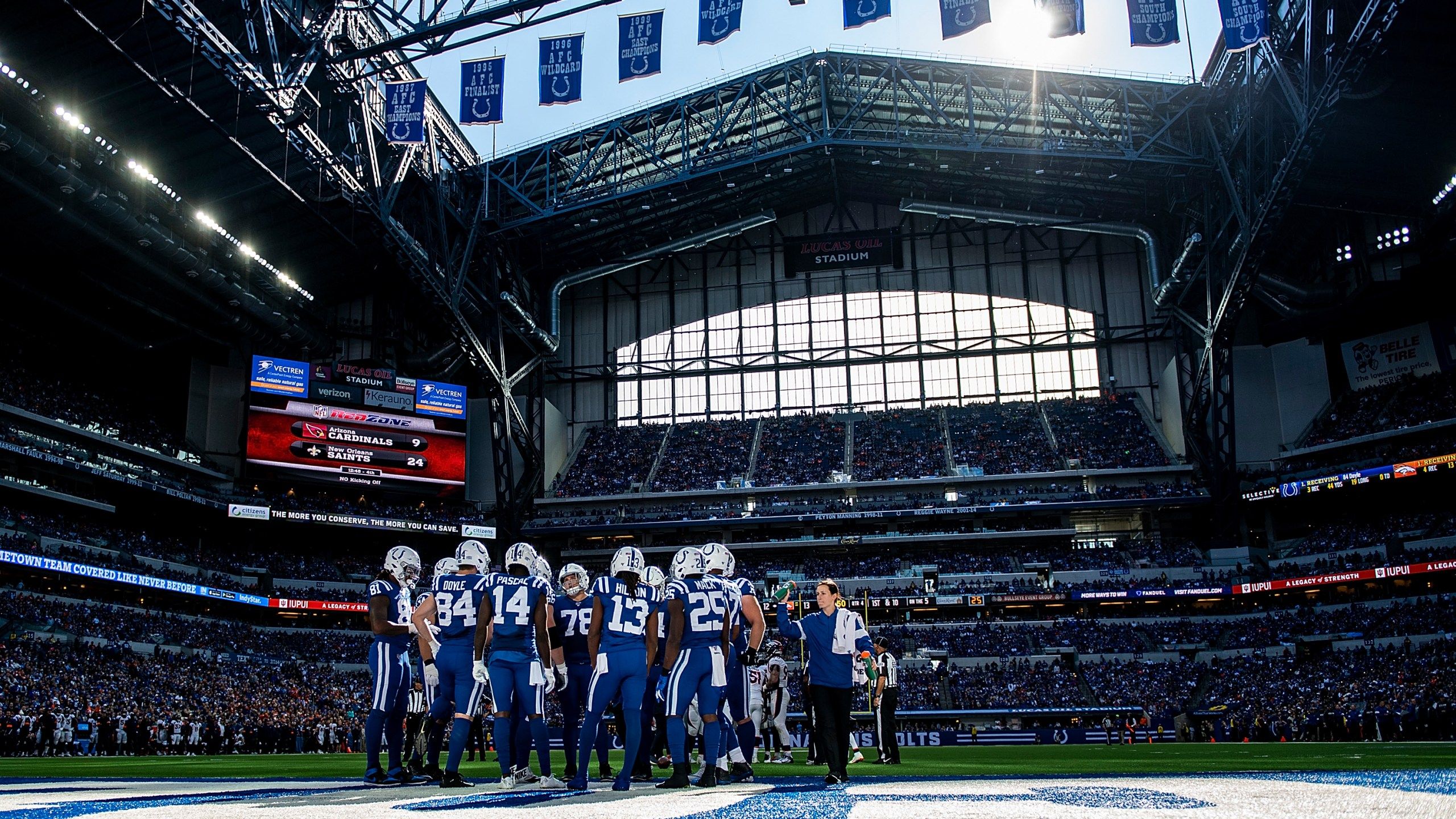 2560x1440 Lucas Oil Stadium to be at 100% capacity for Colts games