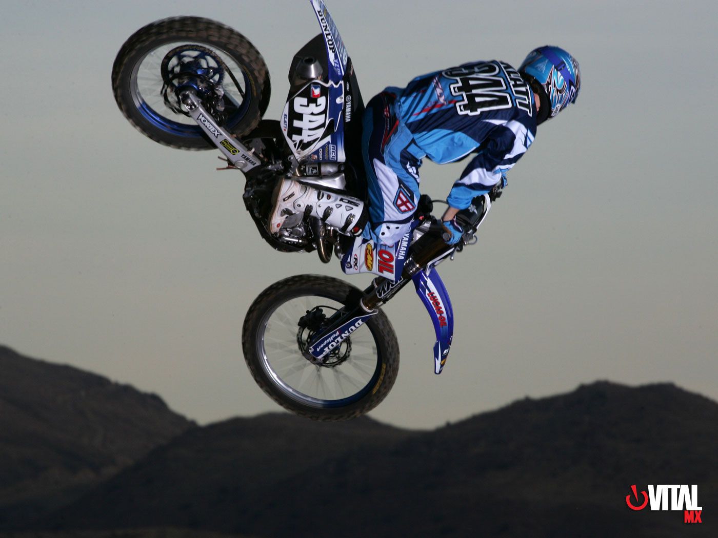 1400x1050 Dusty Klatt 1400 x 1050 Lucas Oil Yamaha Wallpaper