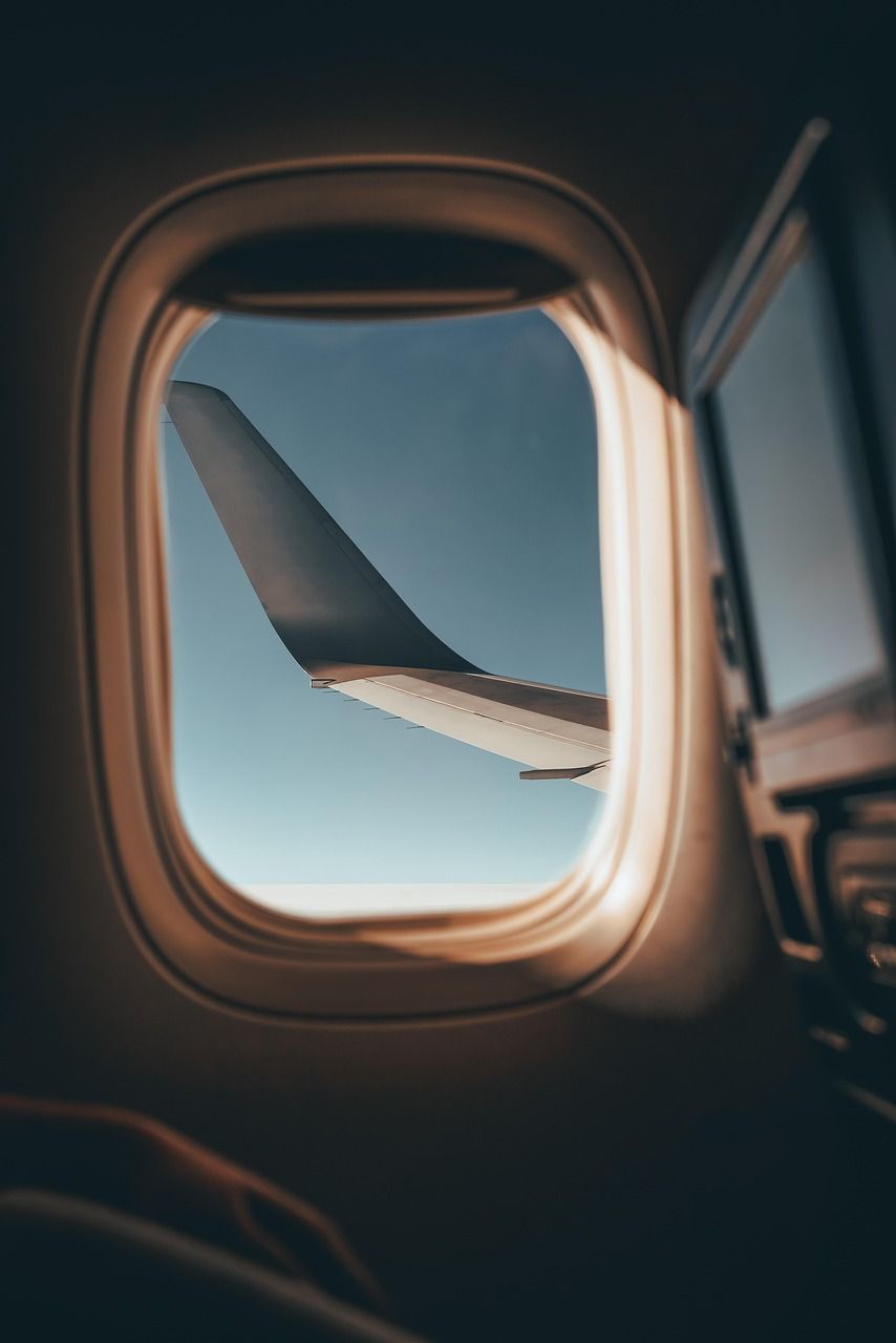 854x1280 Free Airplane Window View & Airplane Image