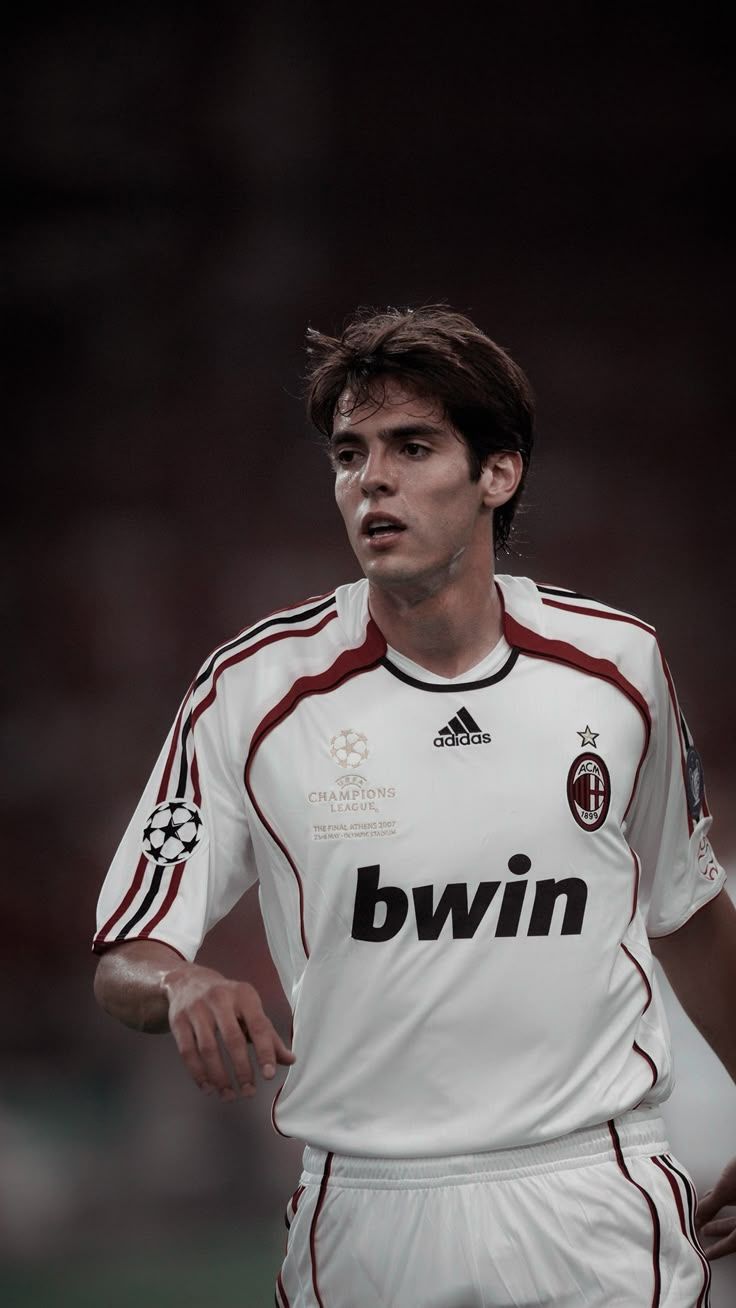 736x1308 Kaka 22 wallpaper. Kaka wallpaper 4k, Camisa do milan, Milan 06