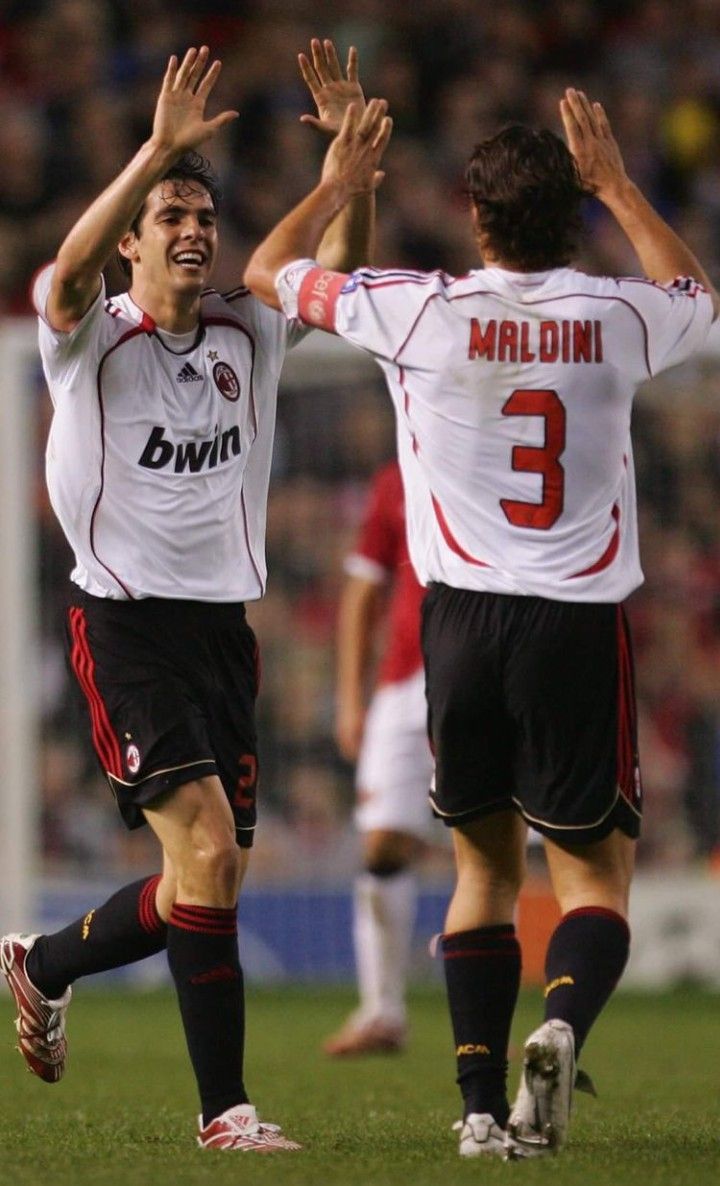 720x1186 Ricardo Kaká & Paolo Maldini AC Milan Champions League 2006 2007