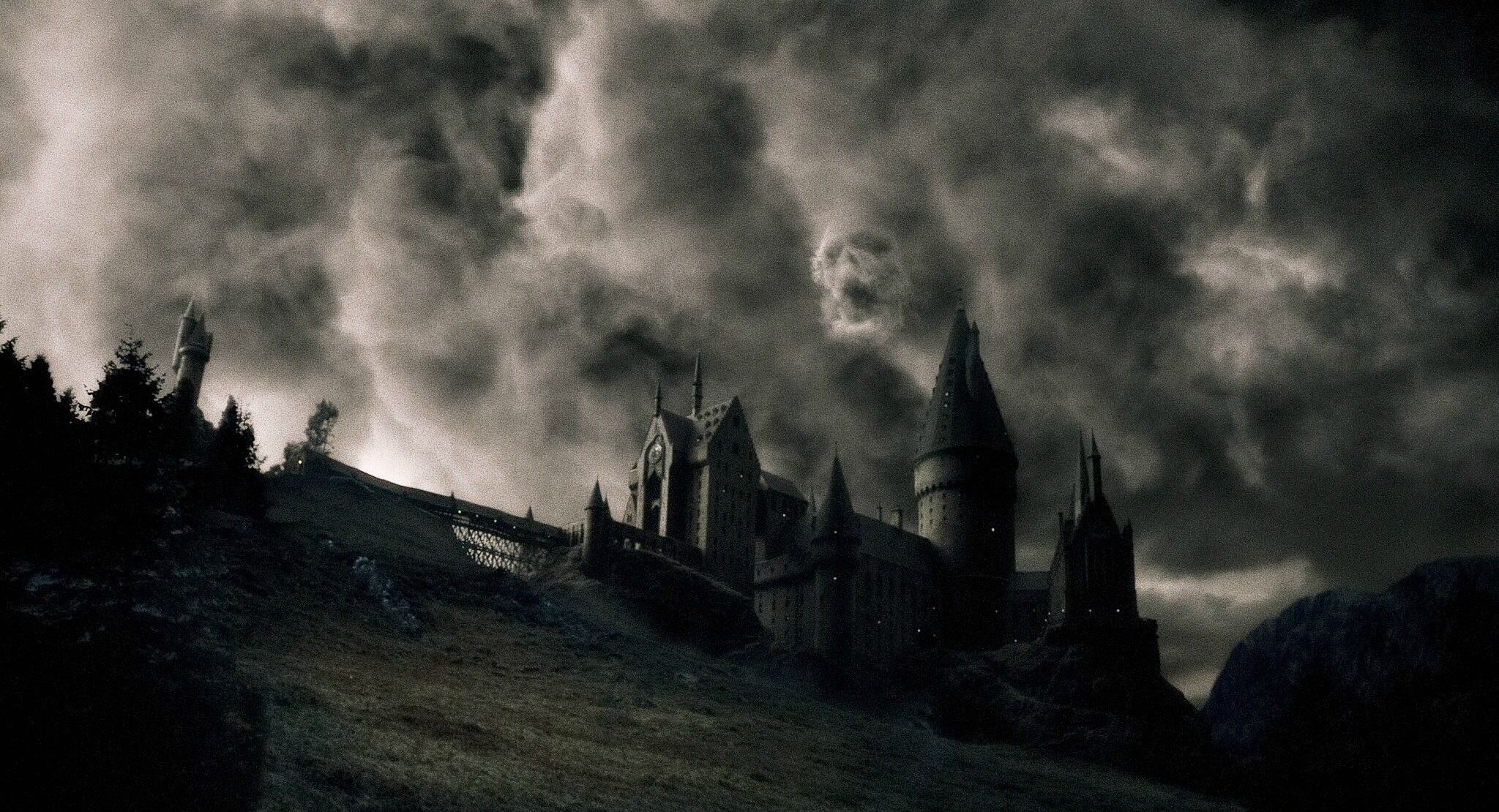 2048x1110 Free Harry Potter 4K Wallpaper & Desktop HD Background for PC