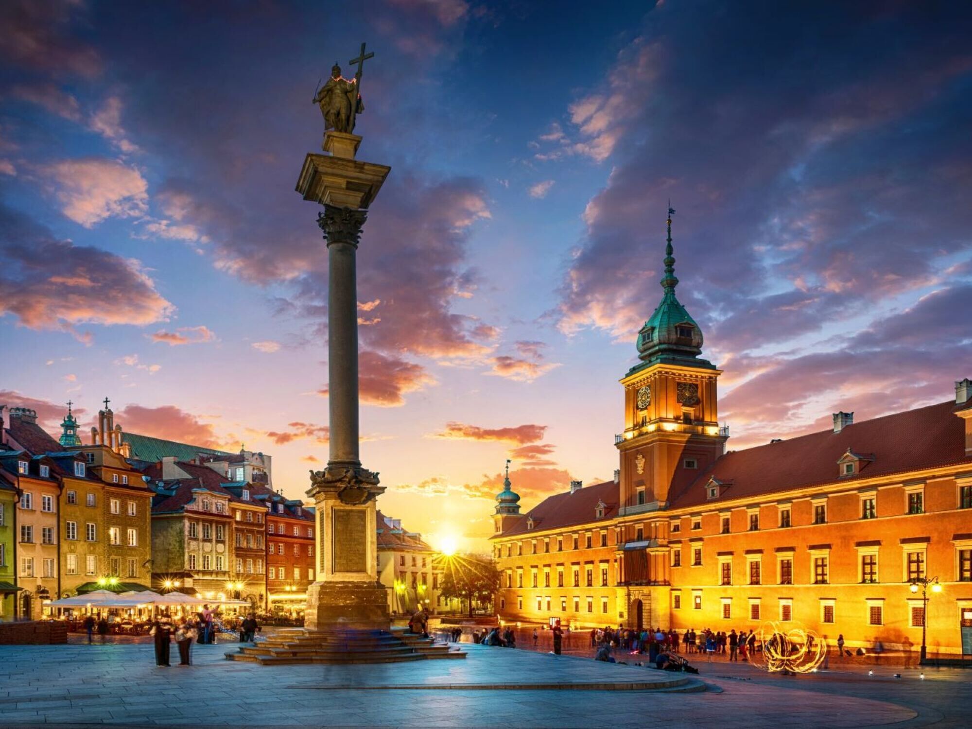 2000x1500 UCPlaces. Warsaw Self Guided (GPS) Audio Walking Tour, Poland Town, Castles, History, Re Birth