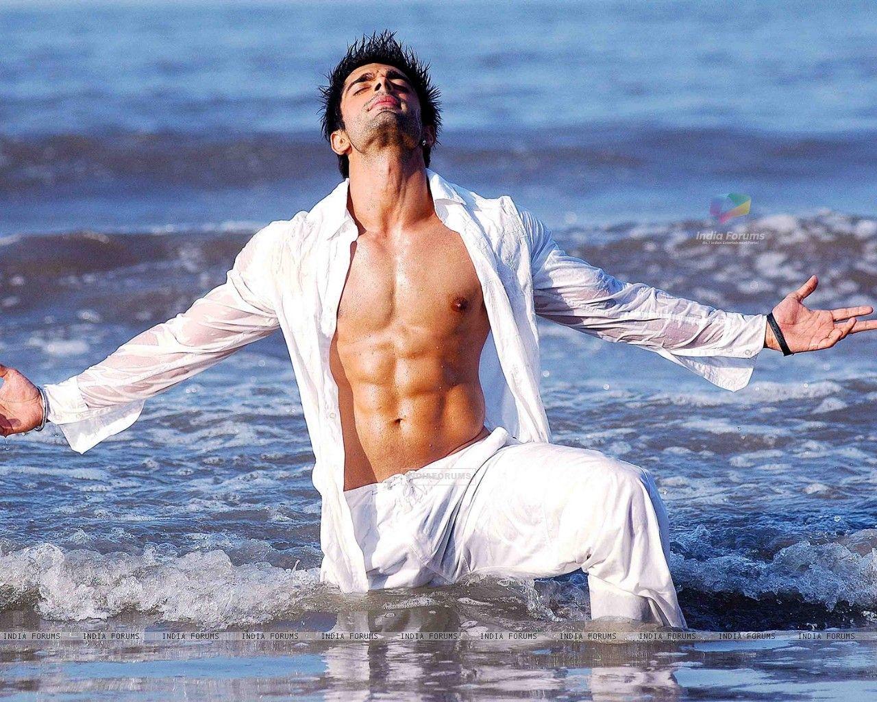 1280x1024 KSG Karan Singh Grover .Photos Past Present and not so distant future