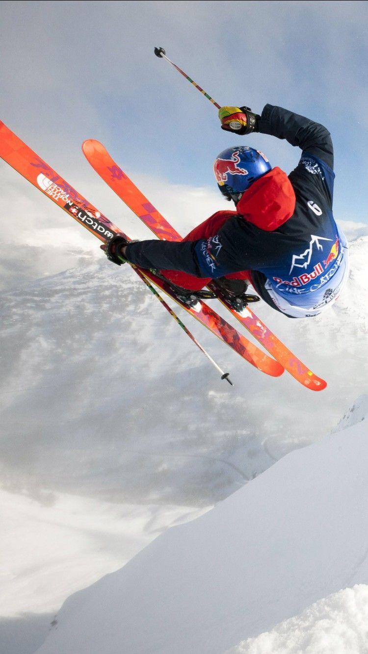 750x1334 Snow Skiing Wallpaper