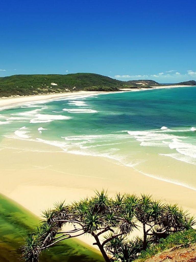 768x1024 Beautiful Exotic Beach iPad wallpaper