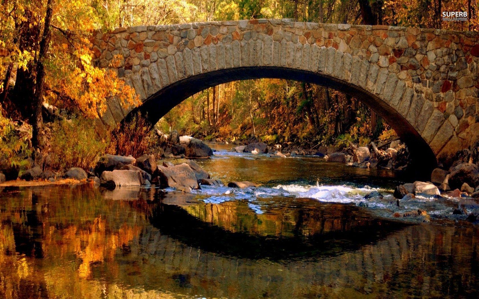 1680x1050 Covered Bridge Autumn