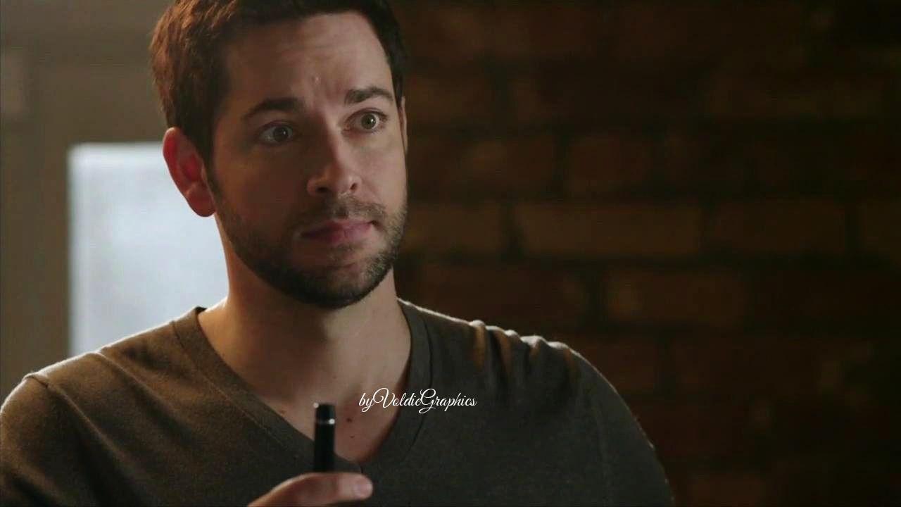 1280x720 Zachary Levi Sunday Wallpaper