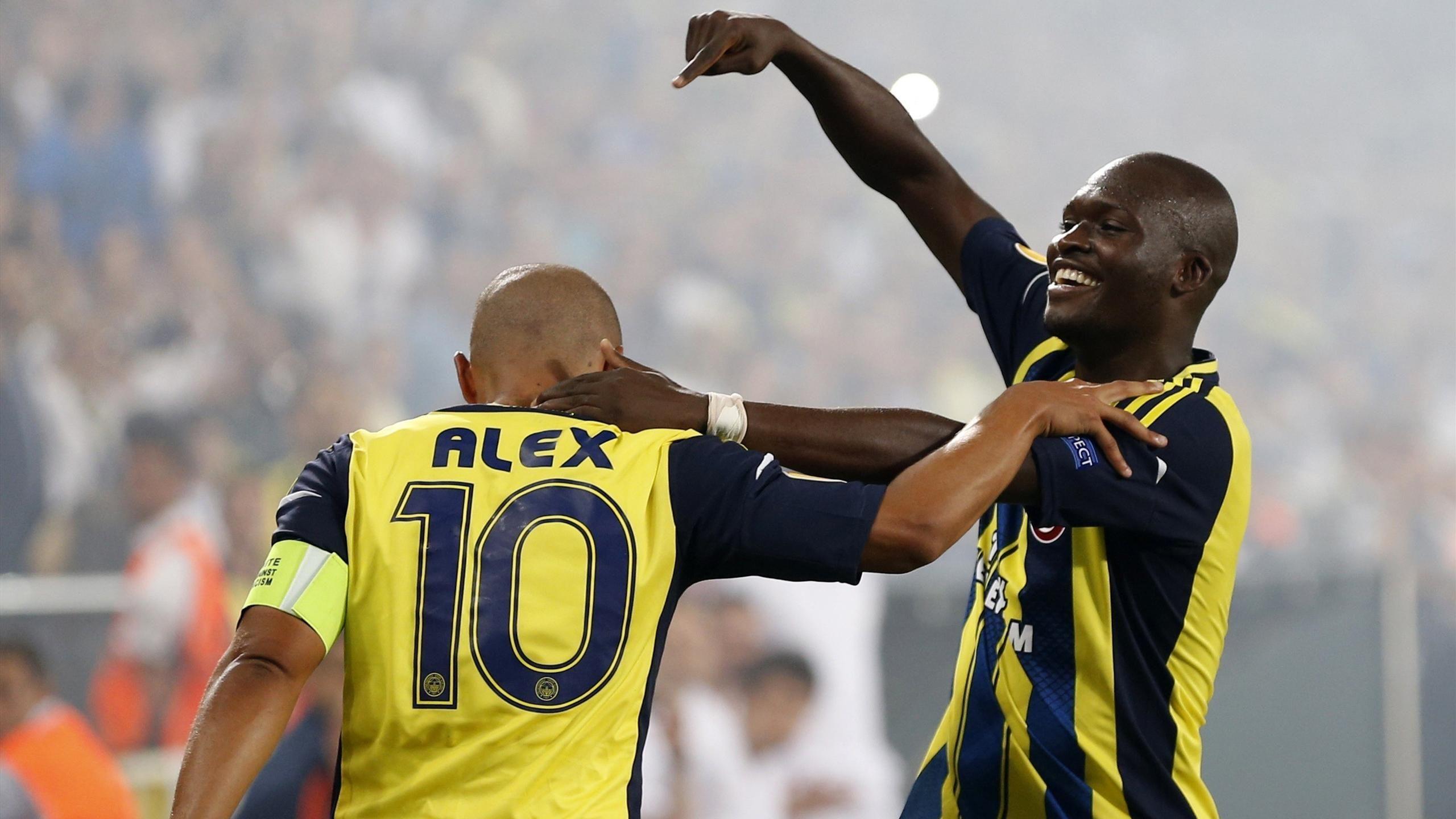 2560x1440 Alex de Souza, İstanbul'a geliyor