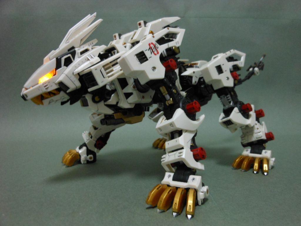 1024x768 HMM Zoids 1 72 RZ 041 Liger Zero: Painted Build. W Full LEDs. Photoreview No.10 Big Size Image. Robot Design, Liger, Gundam