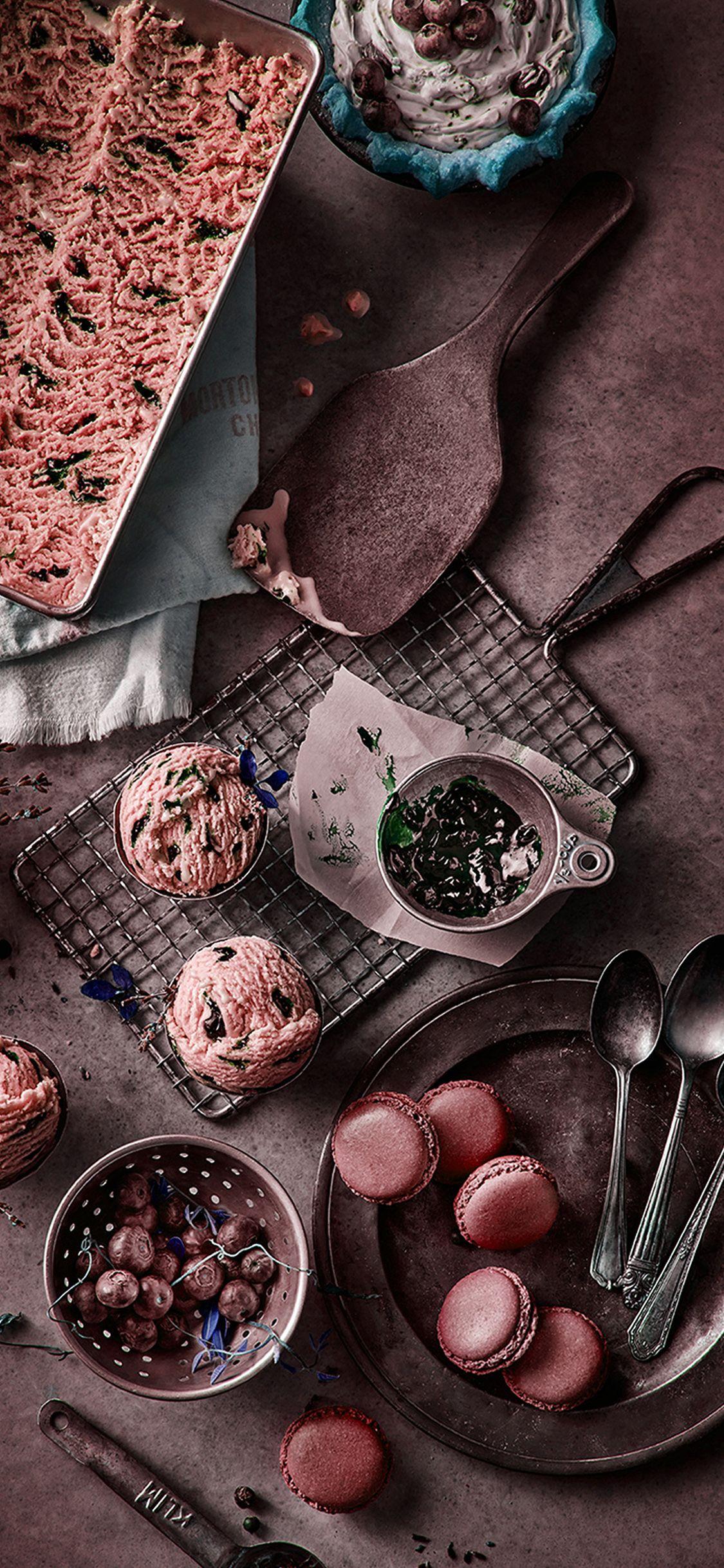 1125x2436 iPhone wallpaper. food love red table illustration art