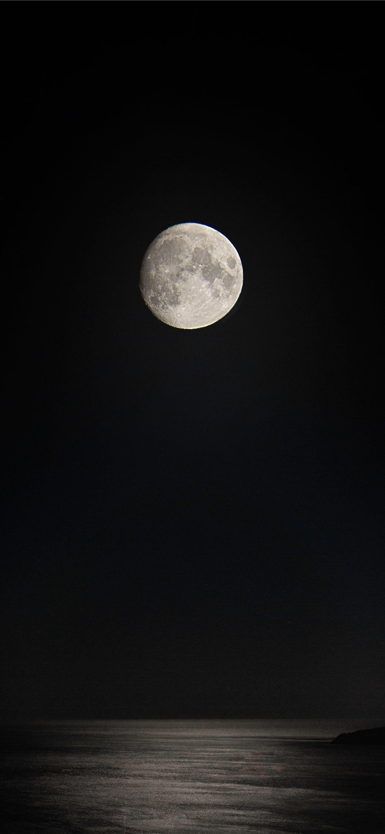 1242x2688 gray full moon over the sea iPhone 11 Wallpaper Free Download
