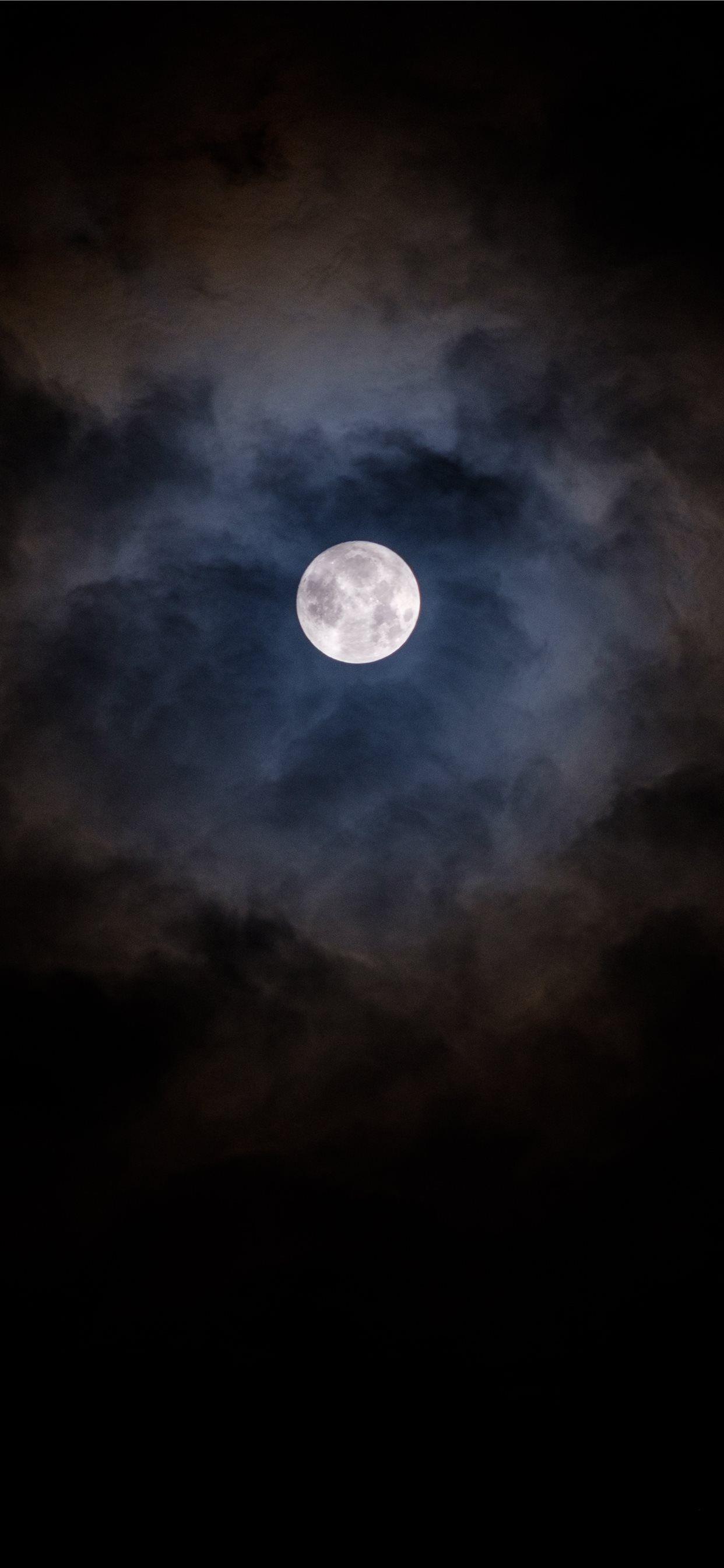 1242x2688 full moon iPhone X Wallpaper Free Download