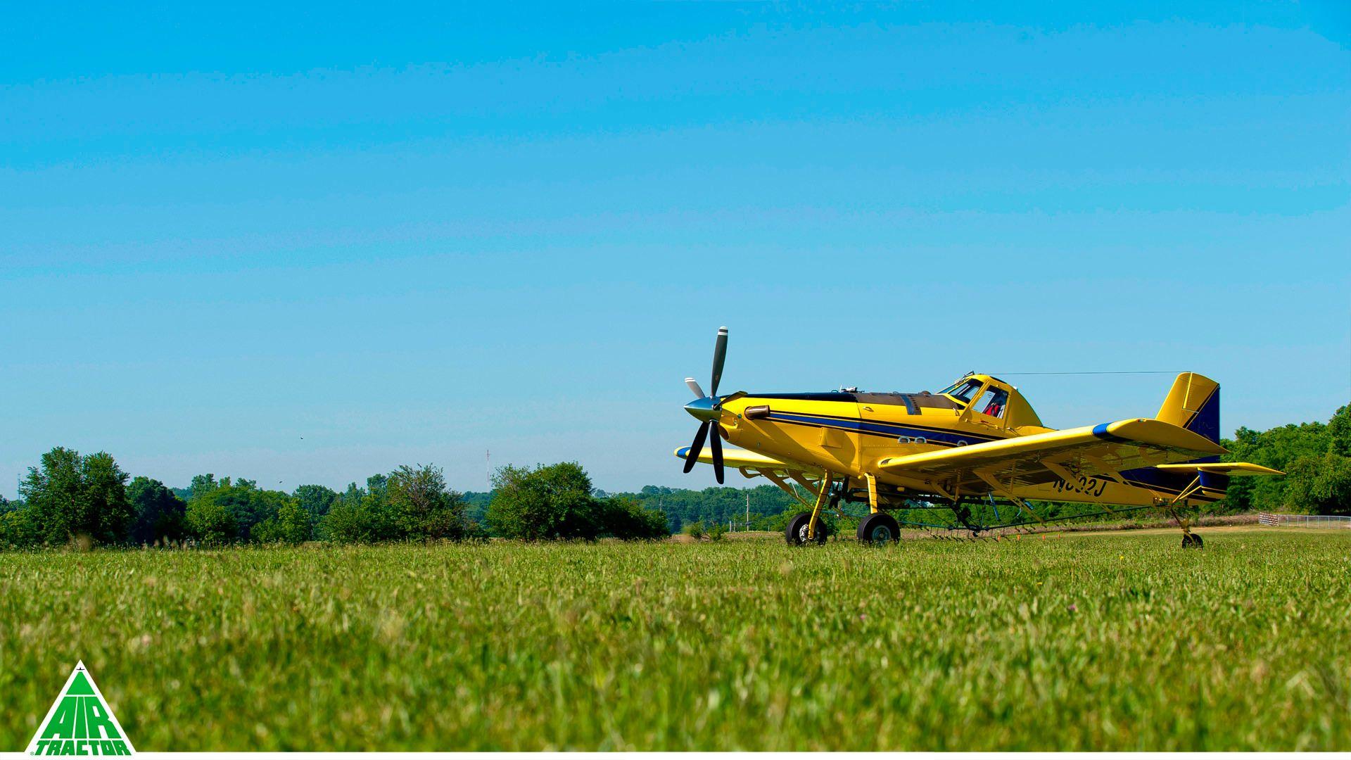 Air Tractor Wallpapers - Top Free Air Tractor Backgrounds - WallpaperAccess
