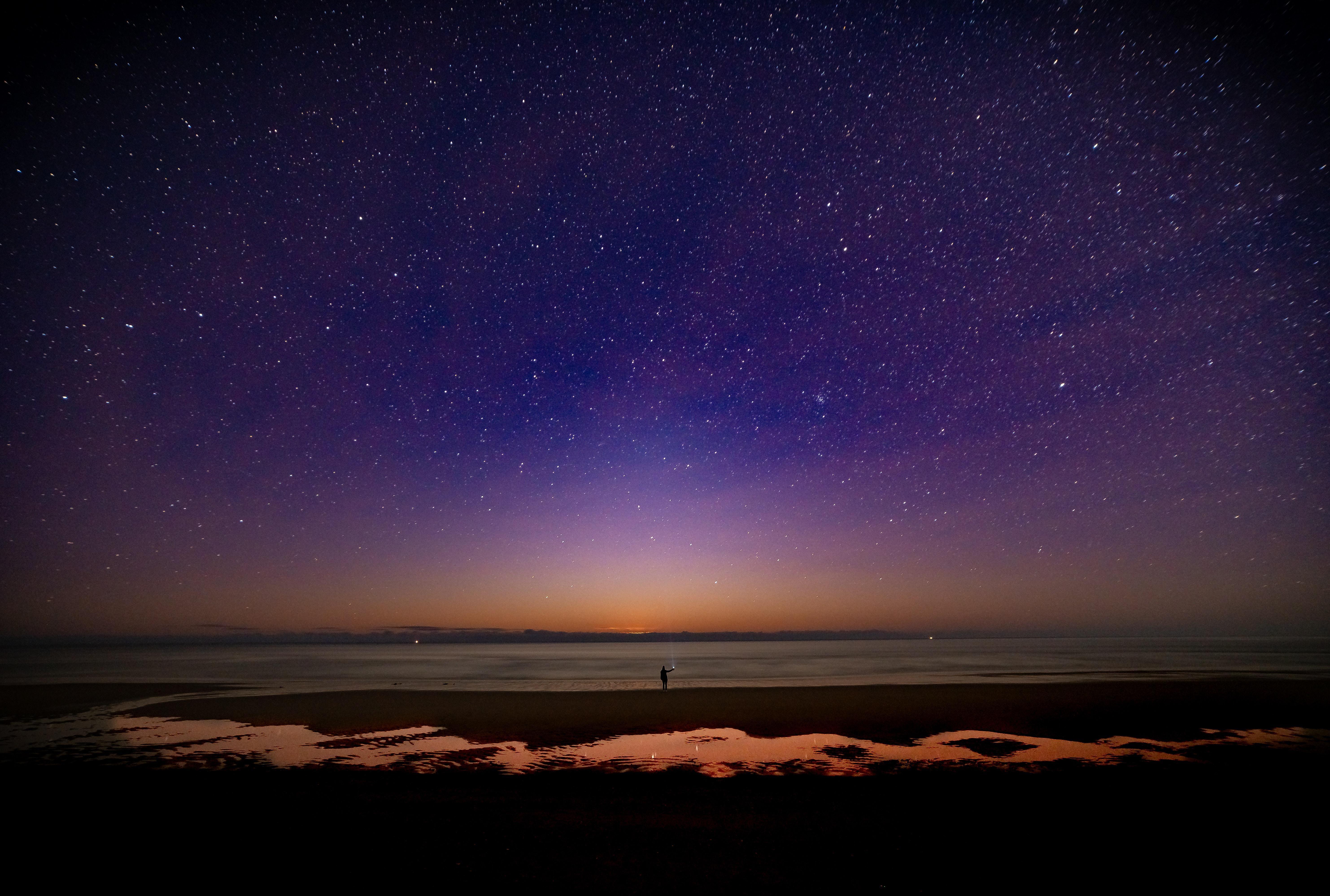 5930x3998 wallpaper night, silhouette, alone, dark, starry sky HD : Widescreen : High Definition