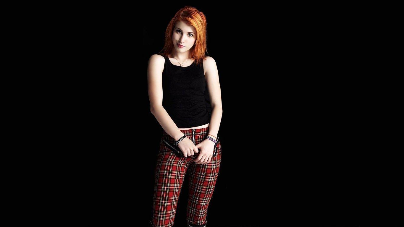 1366x768 #redhead, #band, #Hayley Williams, #simple background, #women, #singer, #Paramore, wallpaper. Mocah.org HD Desktop Wallpaper