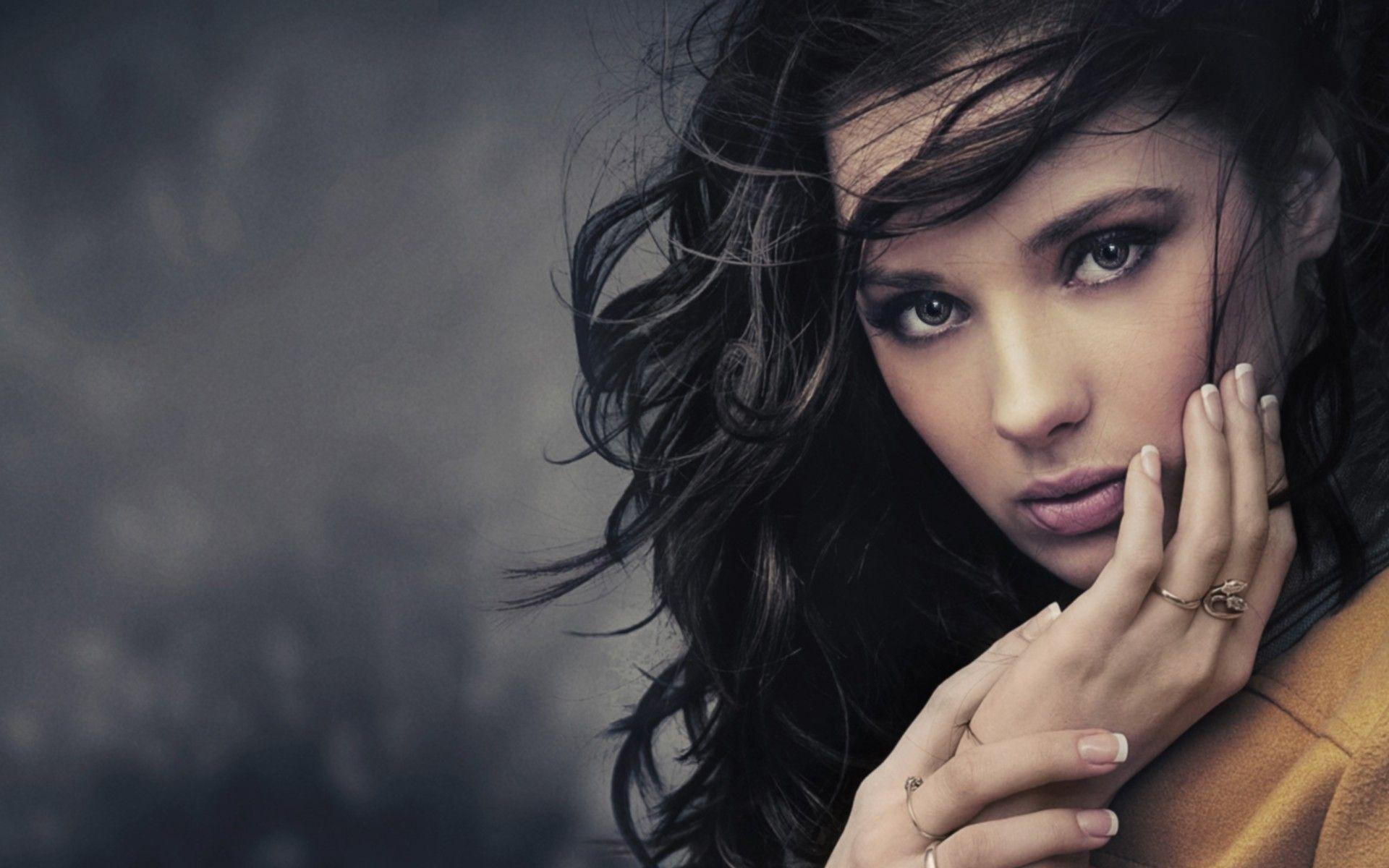 1920x1200 Beautiful Girl HD Wallpaper 1080p