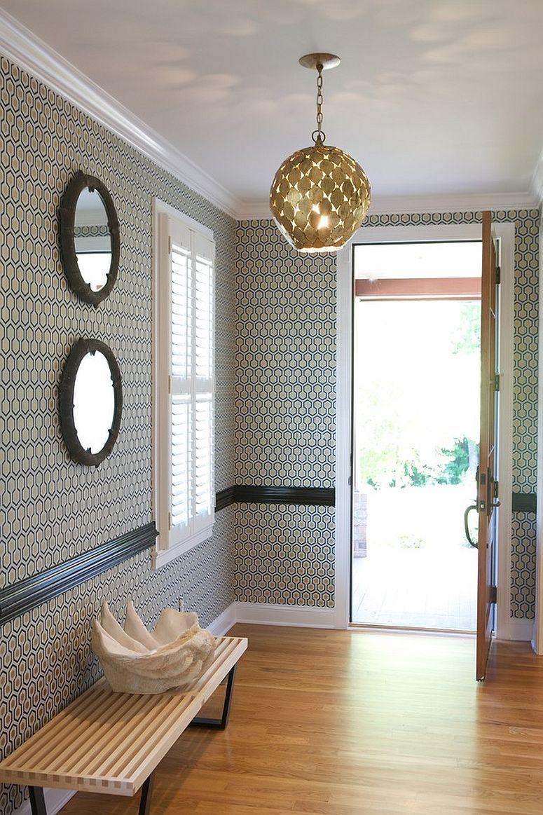 775x1163 Gorgeous Entryways Clad in Wallpaper