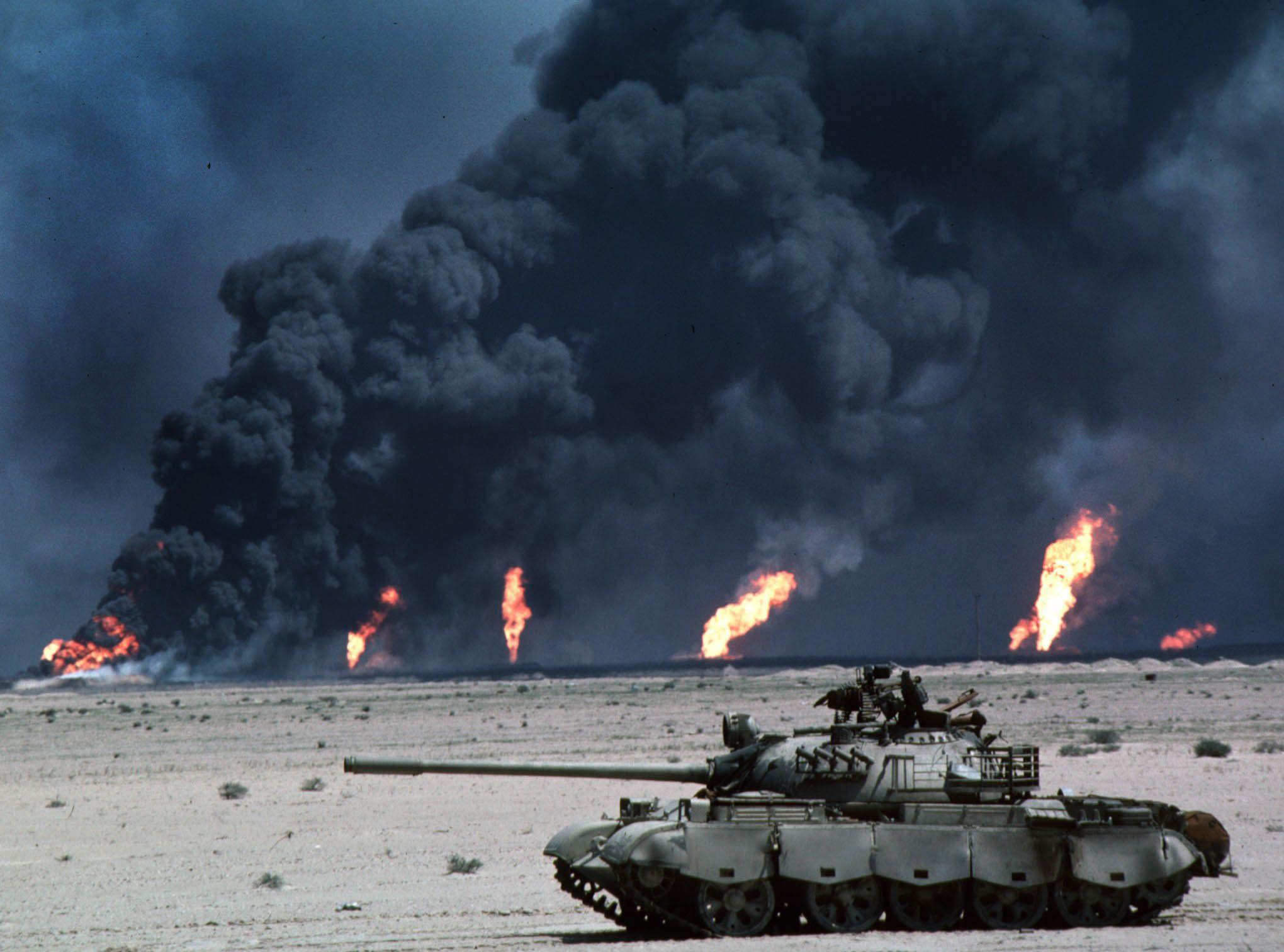 2040x1512 Operation Desert Storm Wallpaper