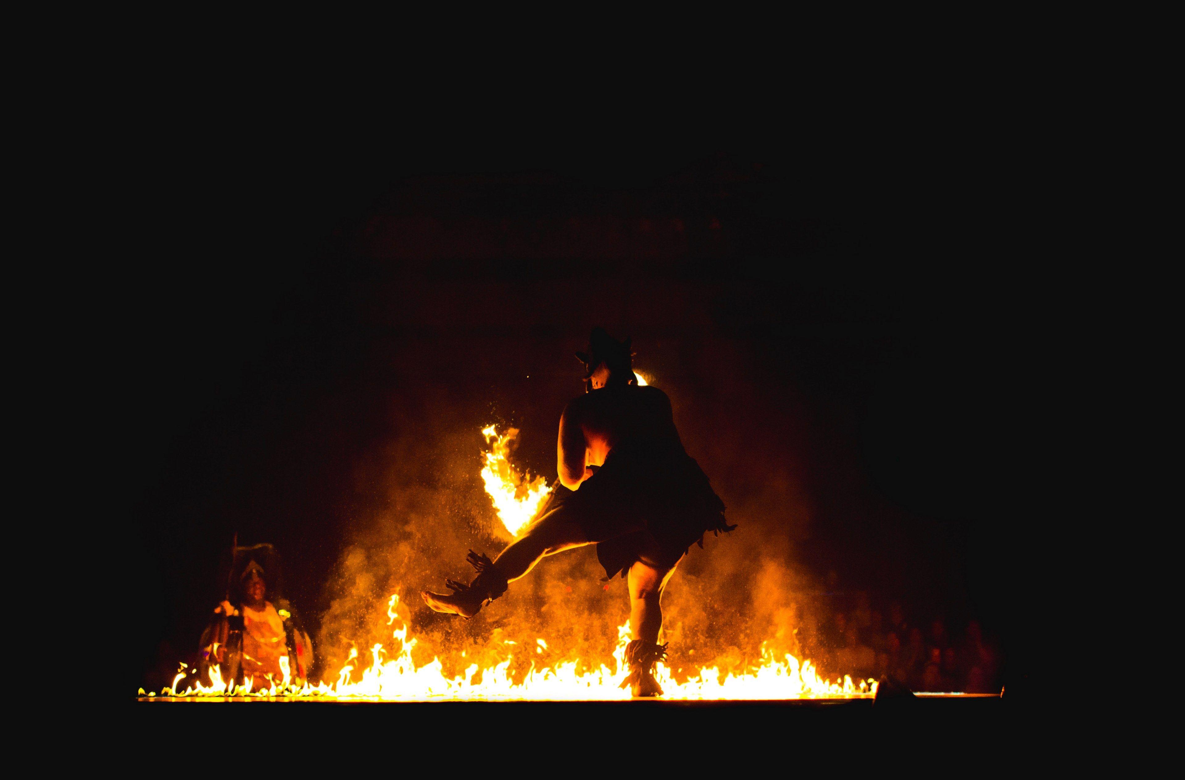 3840x2527 Wallpaper / fire dance tribal and dancer HD 4k wallpaper