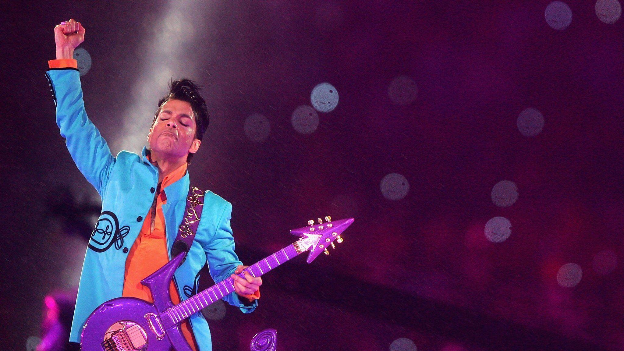 2048x1152 Prince's music catalogue set for digital showcase