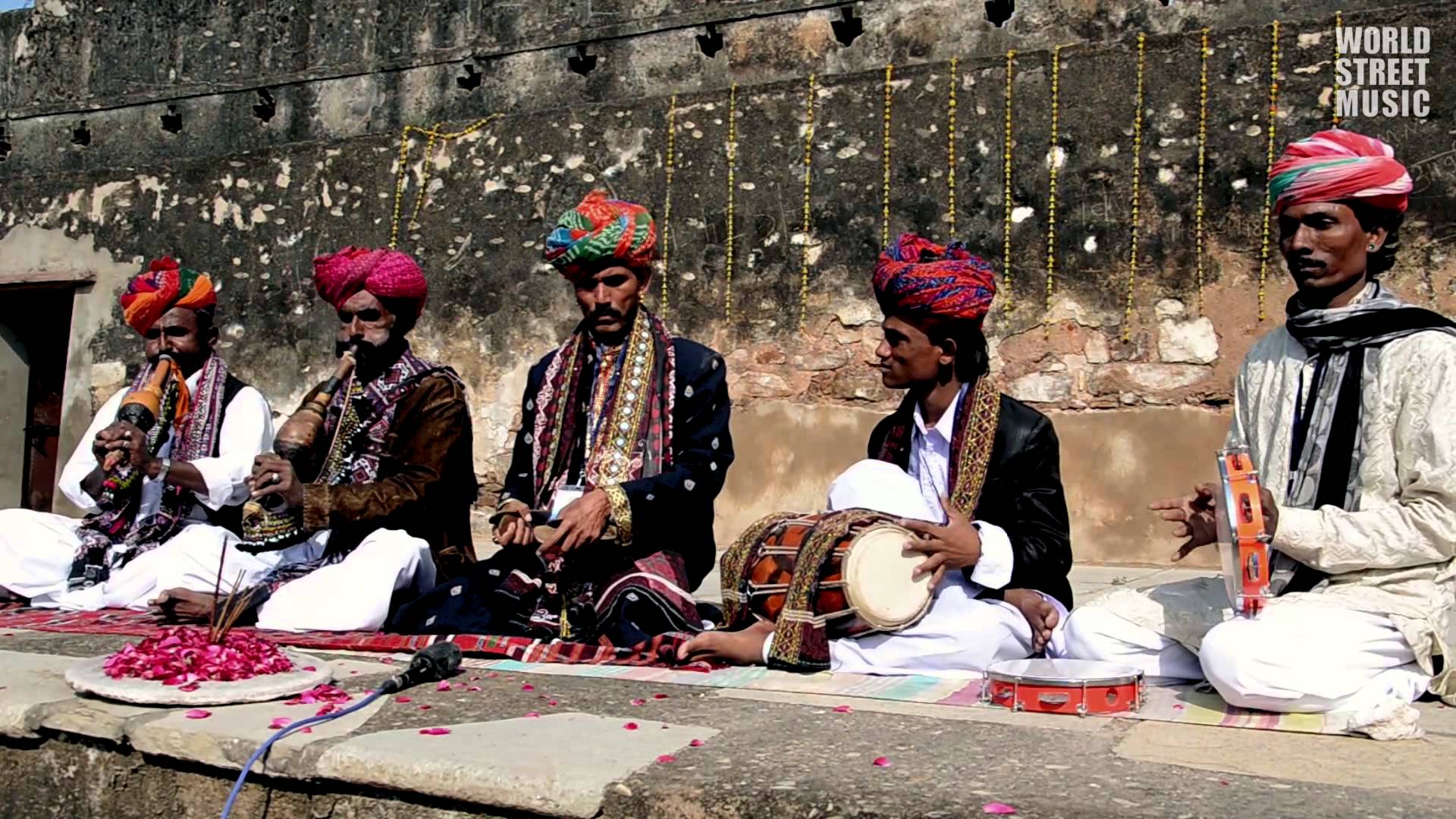 1920x1080 Indian Street Music: Snake Charmers Music in Pushkar Rajasthan