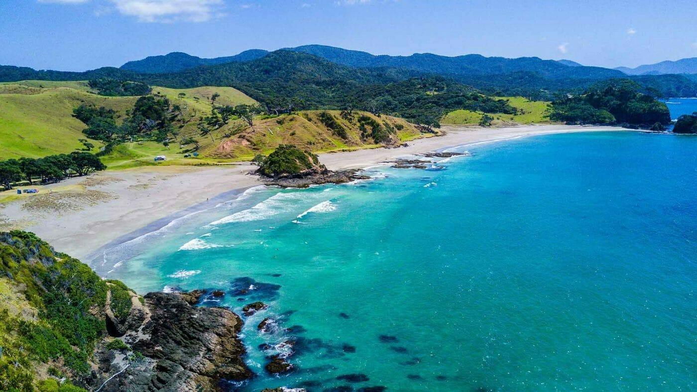 1400x788 (HD) Beach Wallpaper For Your iPhone & Desktop
