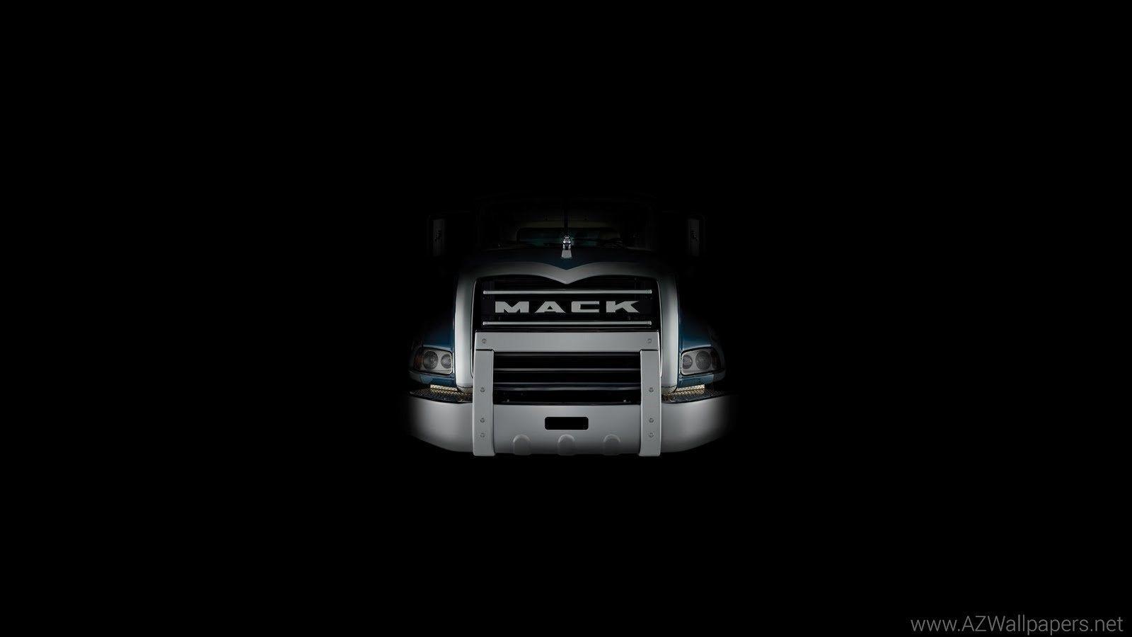 1600x900 Truck In The Dark Wallpaper