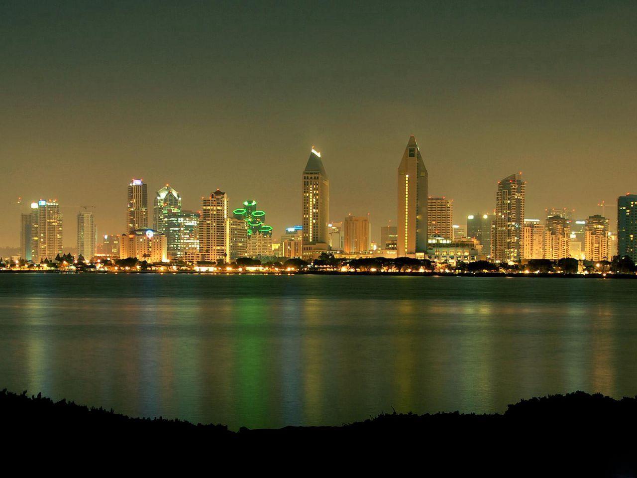 1280x960 Download wallpaper 1280x960 san, california, usa, skyscrapers, night, beach standard 4:3 HD background