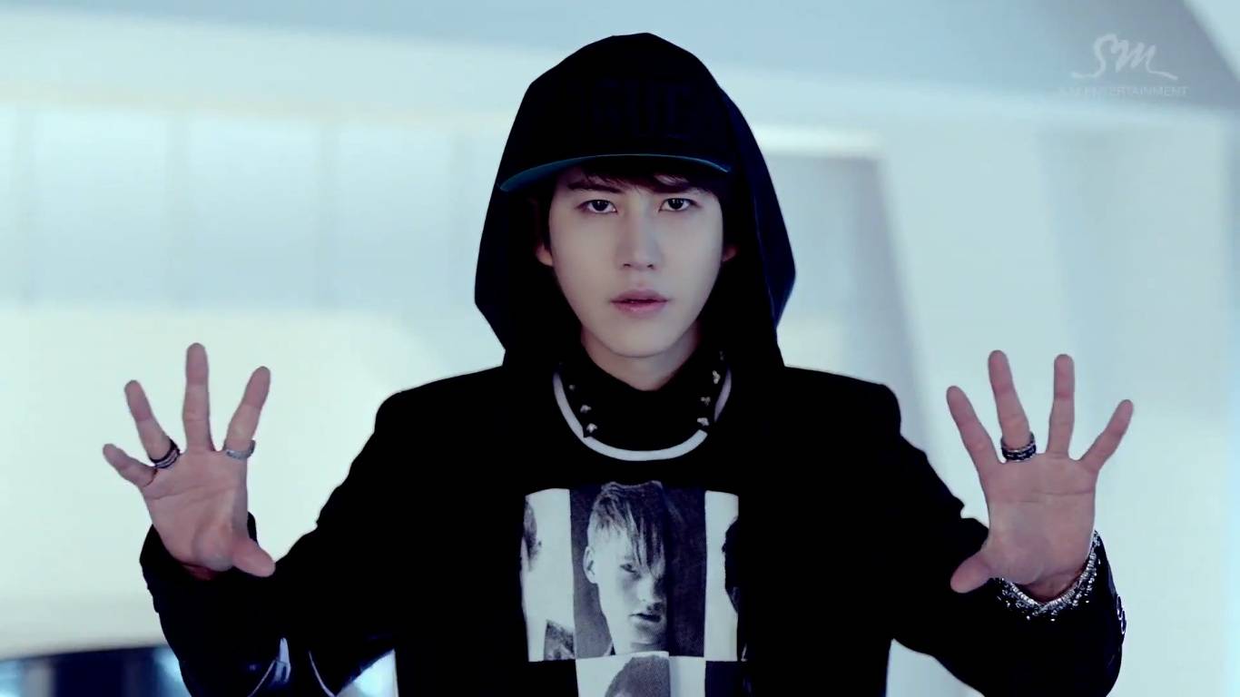 1366x768 Kyuhyun Wallpaper HD