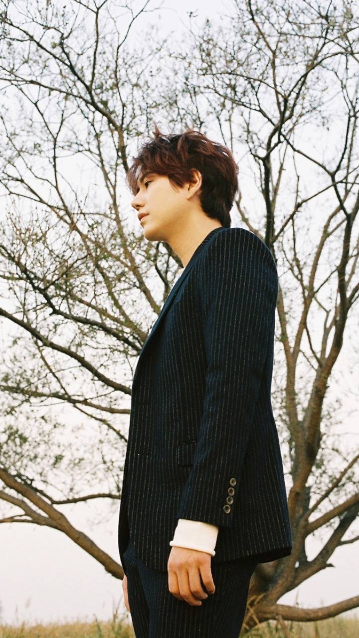 720x1280 Kyuhyun wallpaper