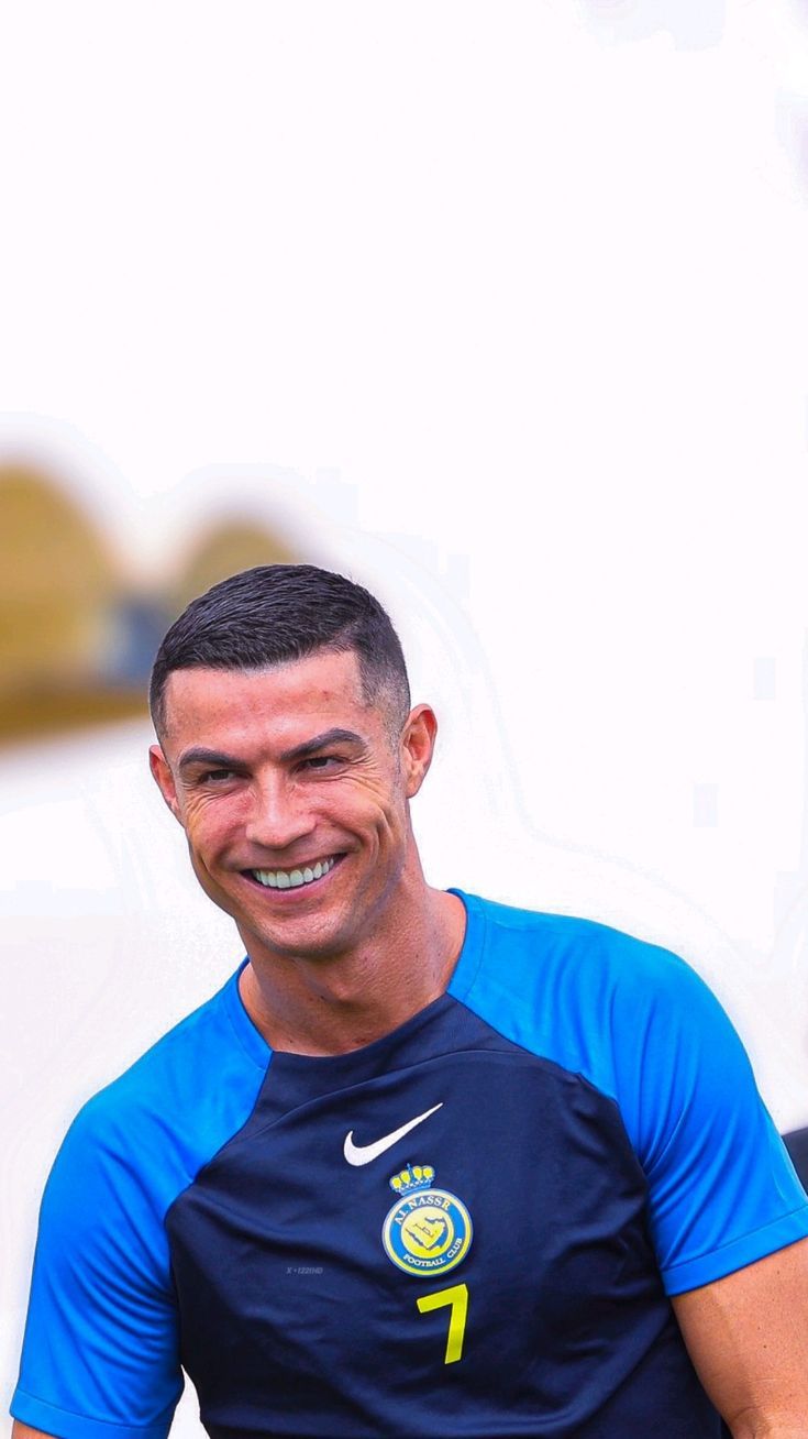 735x1308 Christiano ronaldo wallpaper HD. Ronaldo smile wallpaper, Ronaldo blue wallpaper, Cristiano ronaldo goat