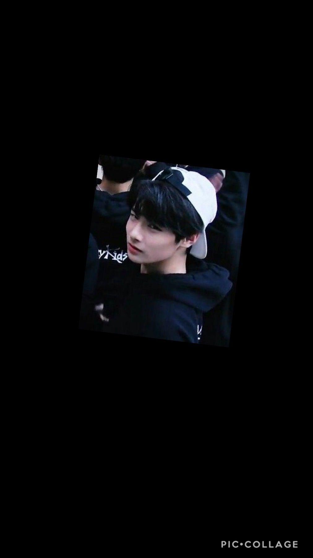 1012x1800 Jeongin wallpaper (original on Instagram)
