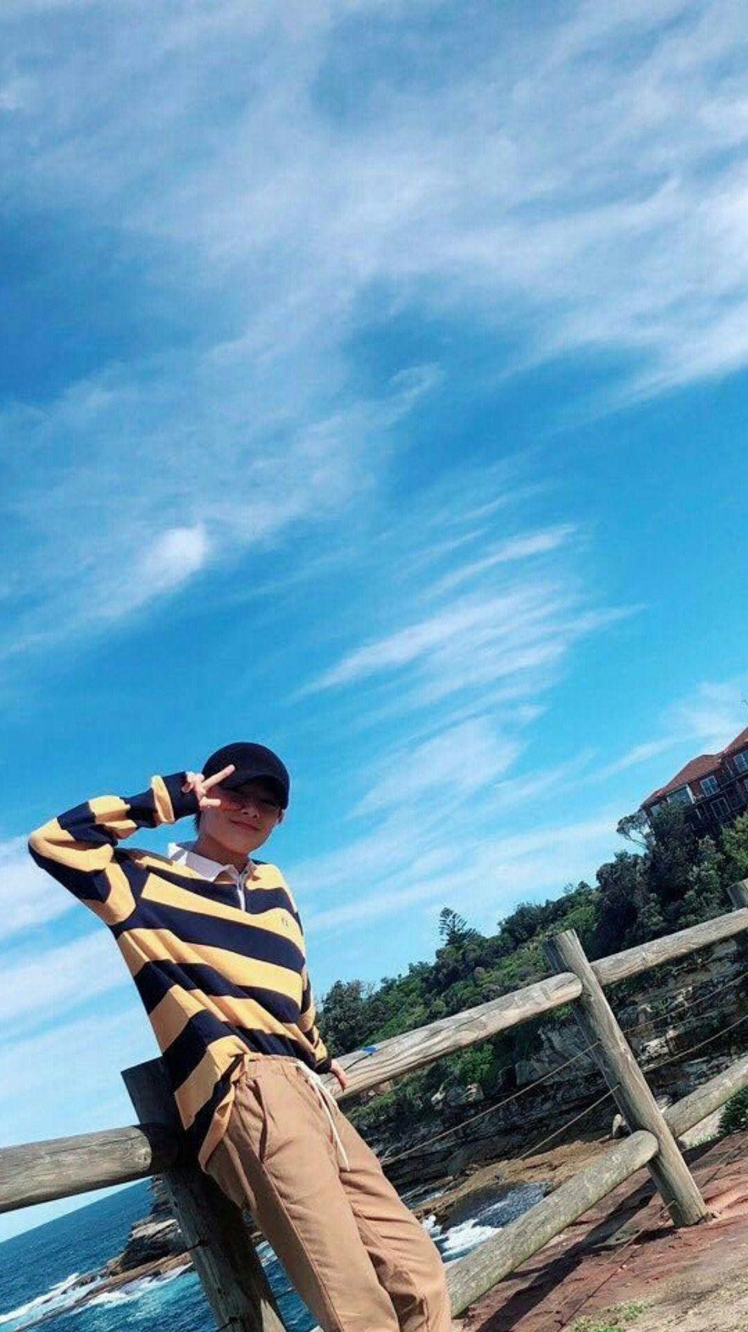 1079x1920 jeongin wallpaper on Tumblr