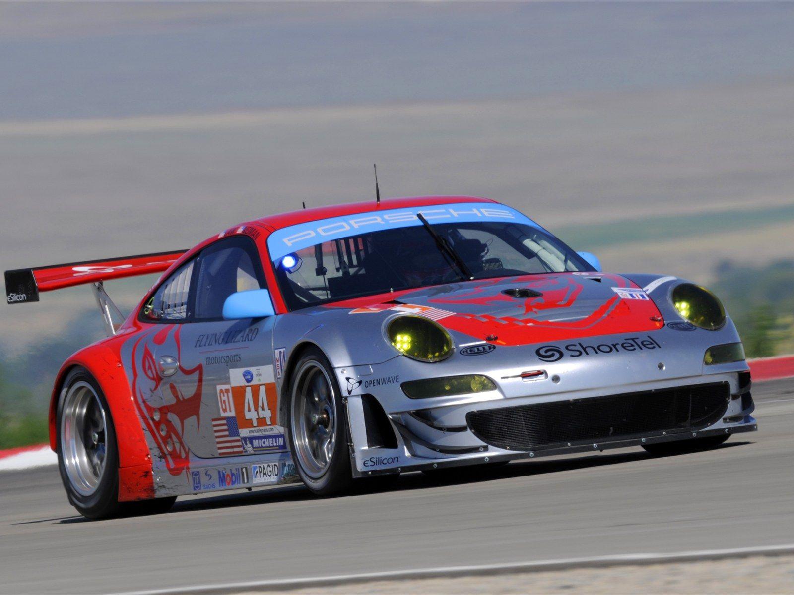1600x1200 Cars Racing HD Wallpaper