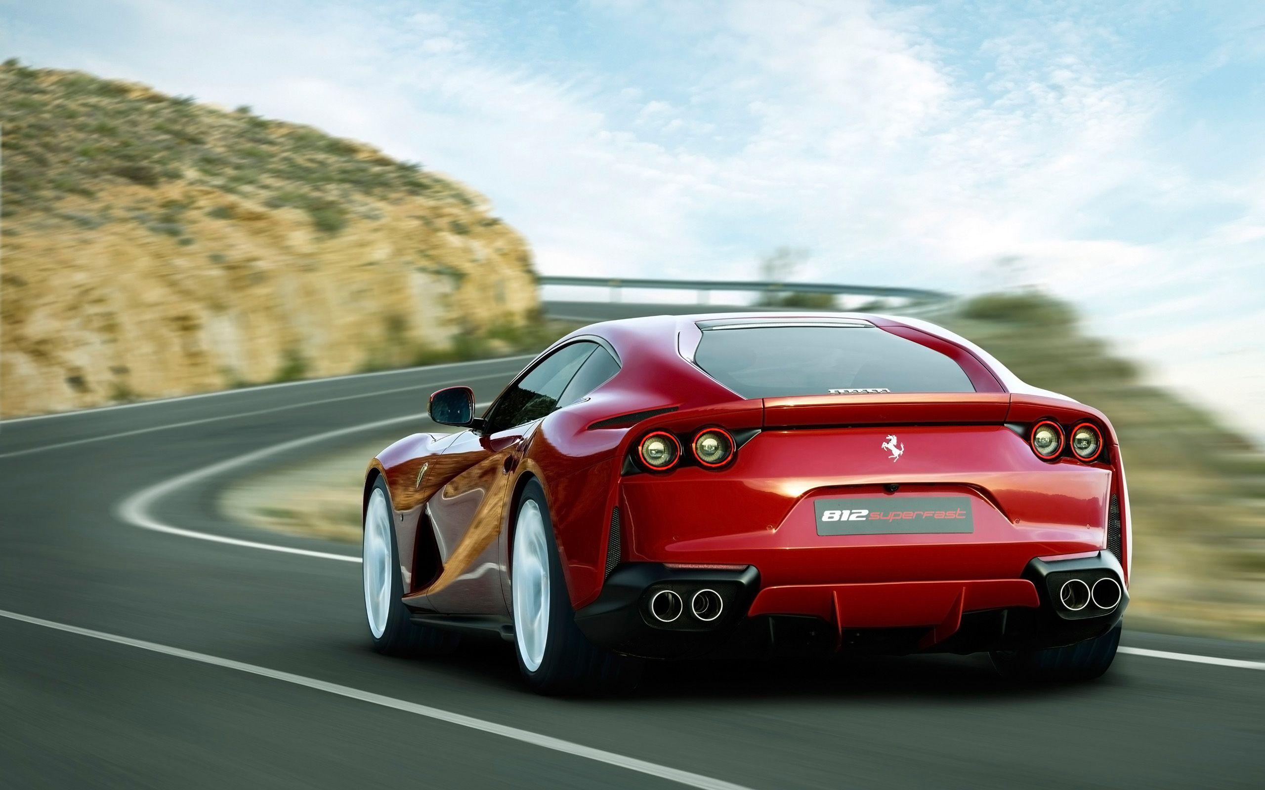2560x1600 Car Ferrari Ferrari 812 Superfast Supercar Vehicle Wallpaper:2560x1600