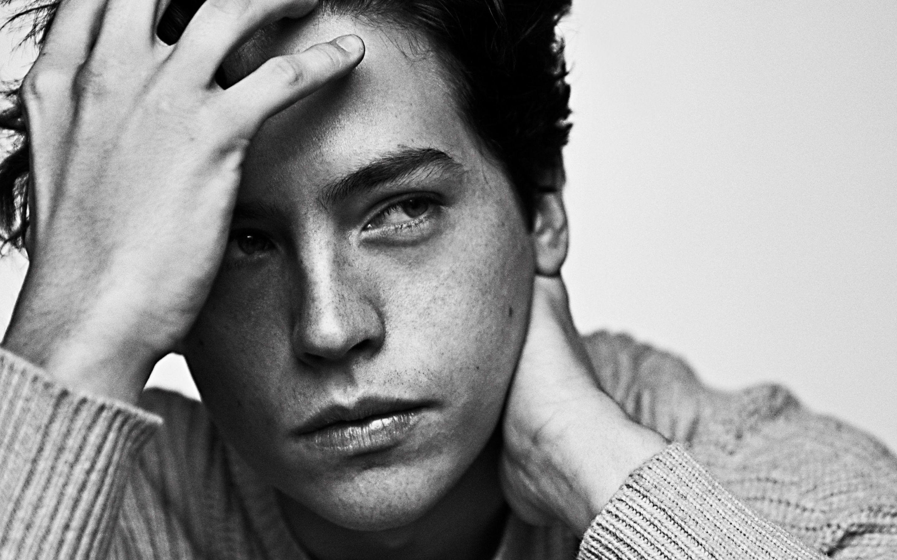 2880x1800 Download wallpaper Cole Sprouse, portrait, monochrome, photohoot, american actor, american stars for desktop with resolution 2880x1800. High Quality HD picture wallpaper