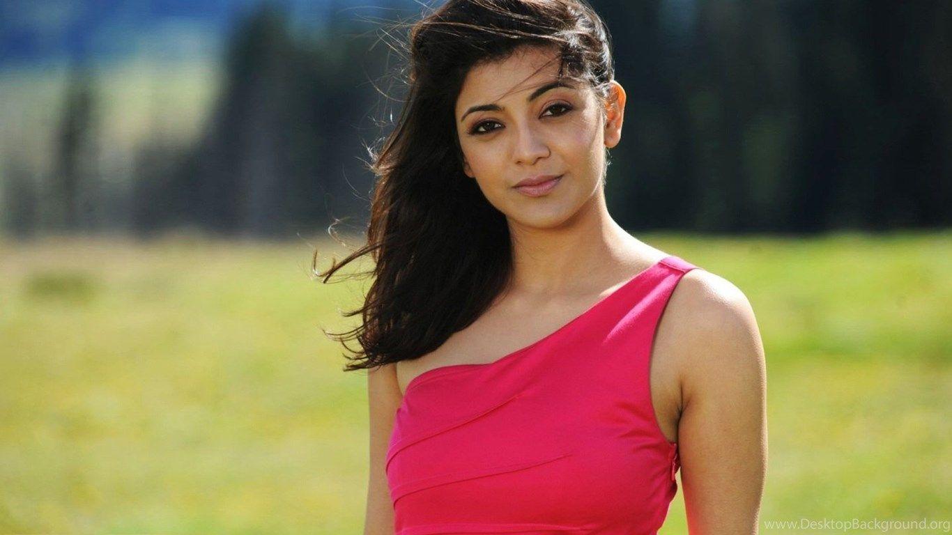 1366x768 Most Beautiful Indian Girl Wallpaper HD Desktop Background