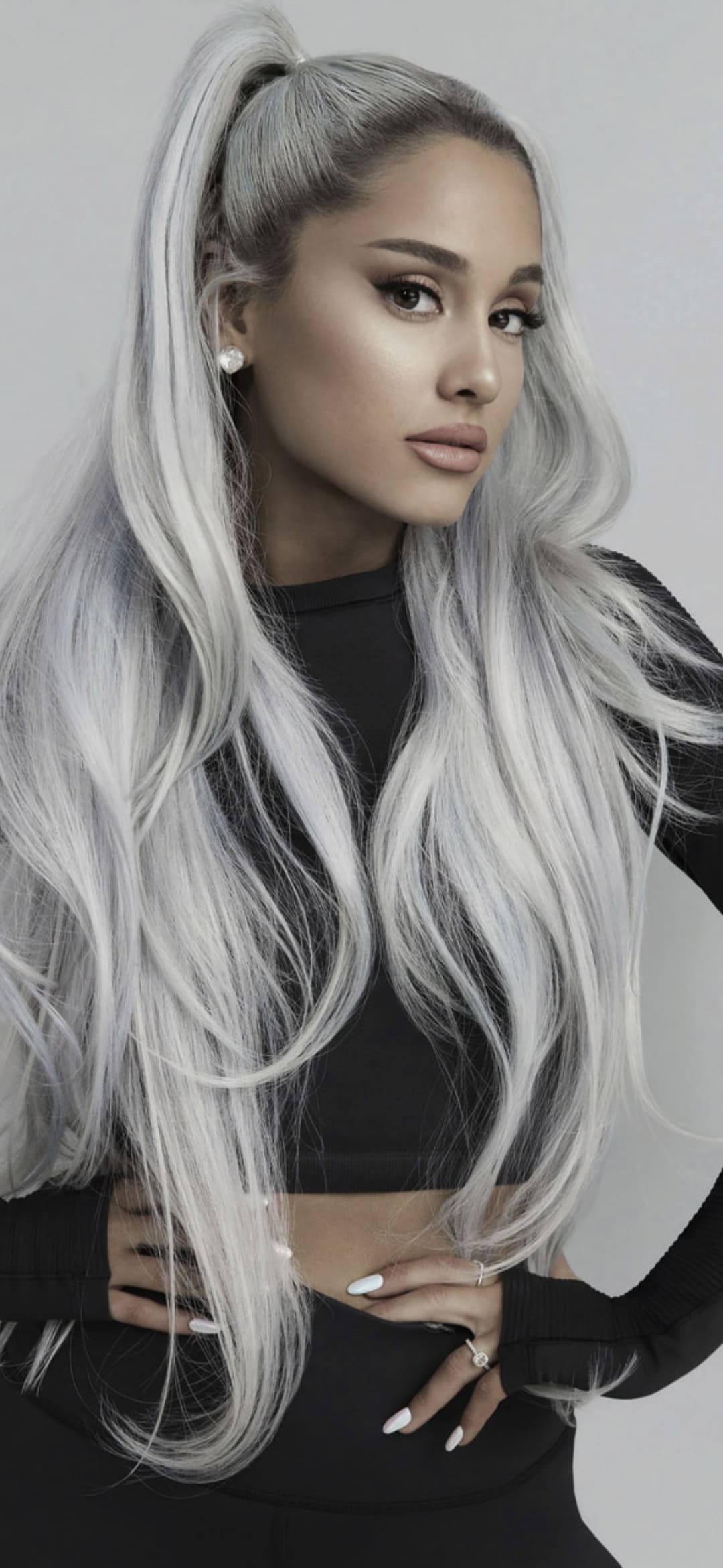 1080x2340 Ariana Grande Wallpaper: Download HD Wallpaper of Ariana Grande [ 2020 ]