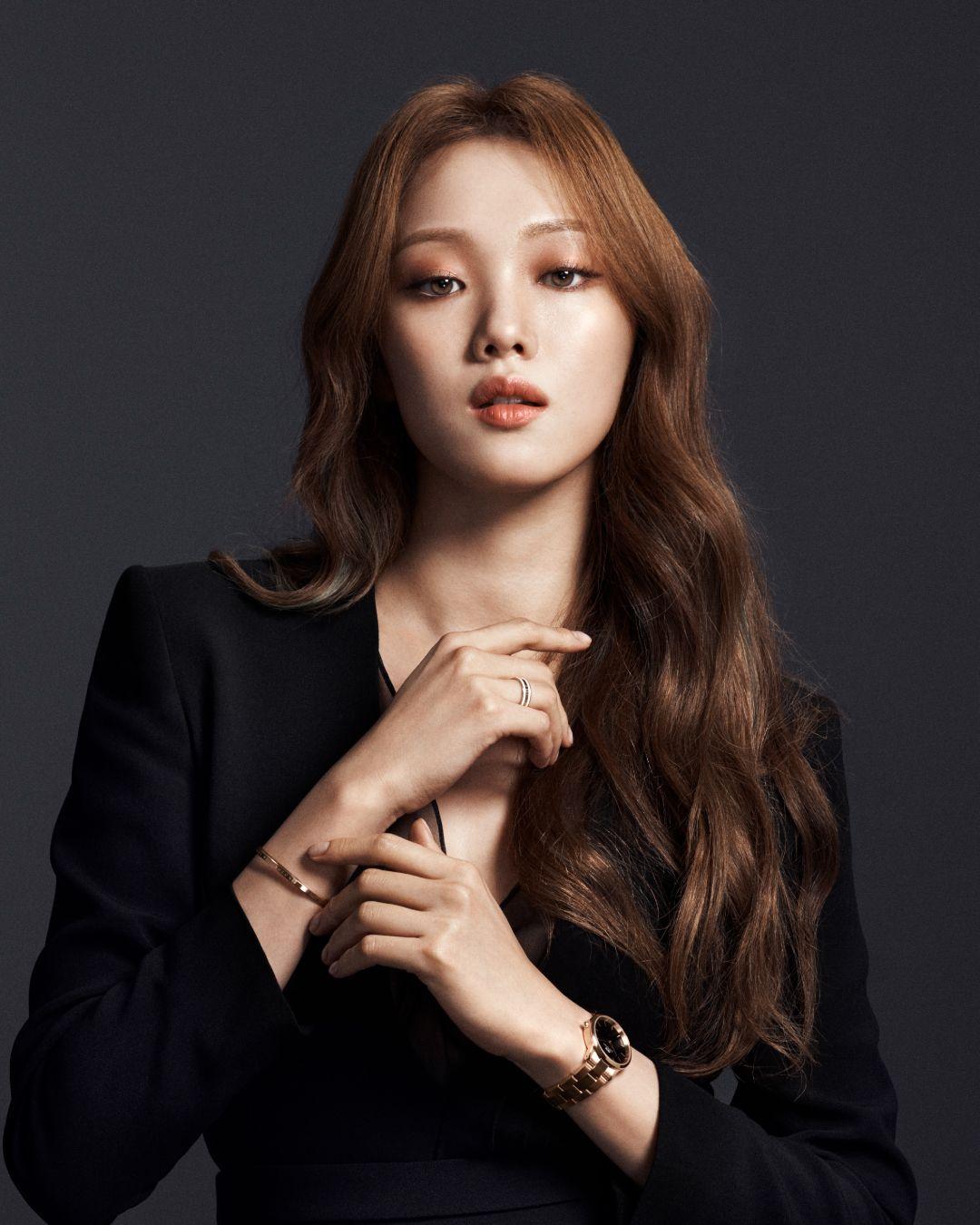 1080x1350 Proudly presenting model and actress Sung Kyoung Lee as one of our new Icon! We can't get enoug. Lee sung kyung wallpaper, Lee sung kyung, Lee sung kyung fashion