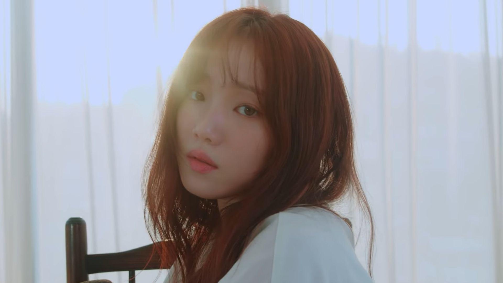 1920x1080 Lee Sung Kyung surprises fans by dropping a dance performance of Bang Ye Dam's 'WAYO'