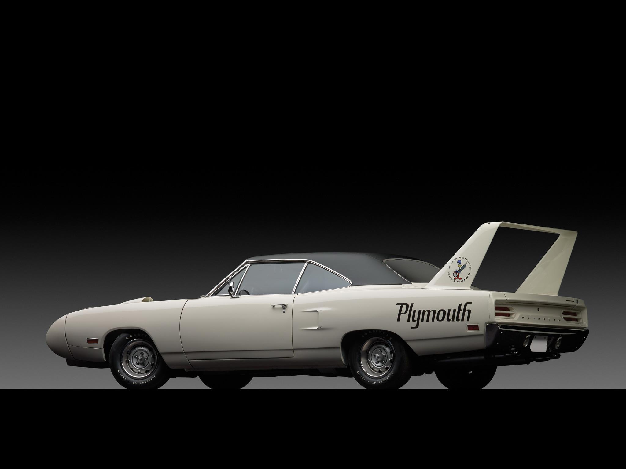 2048x1536 Plymouth Road Runner Wallpaper
