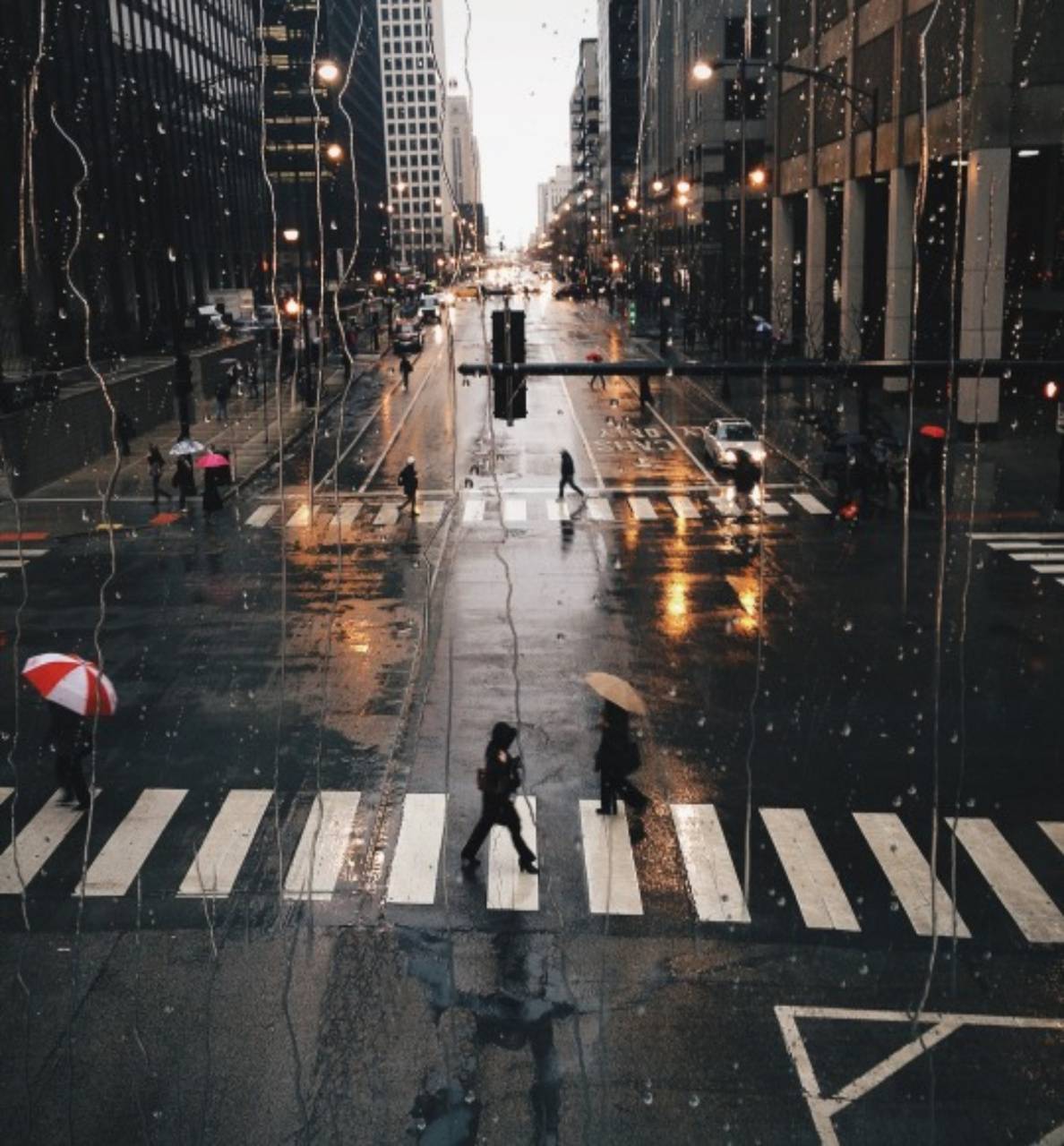 1188x1280 Rain Street night wallpaper