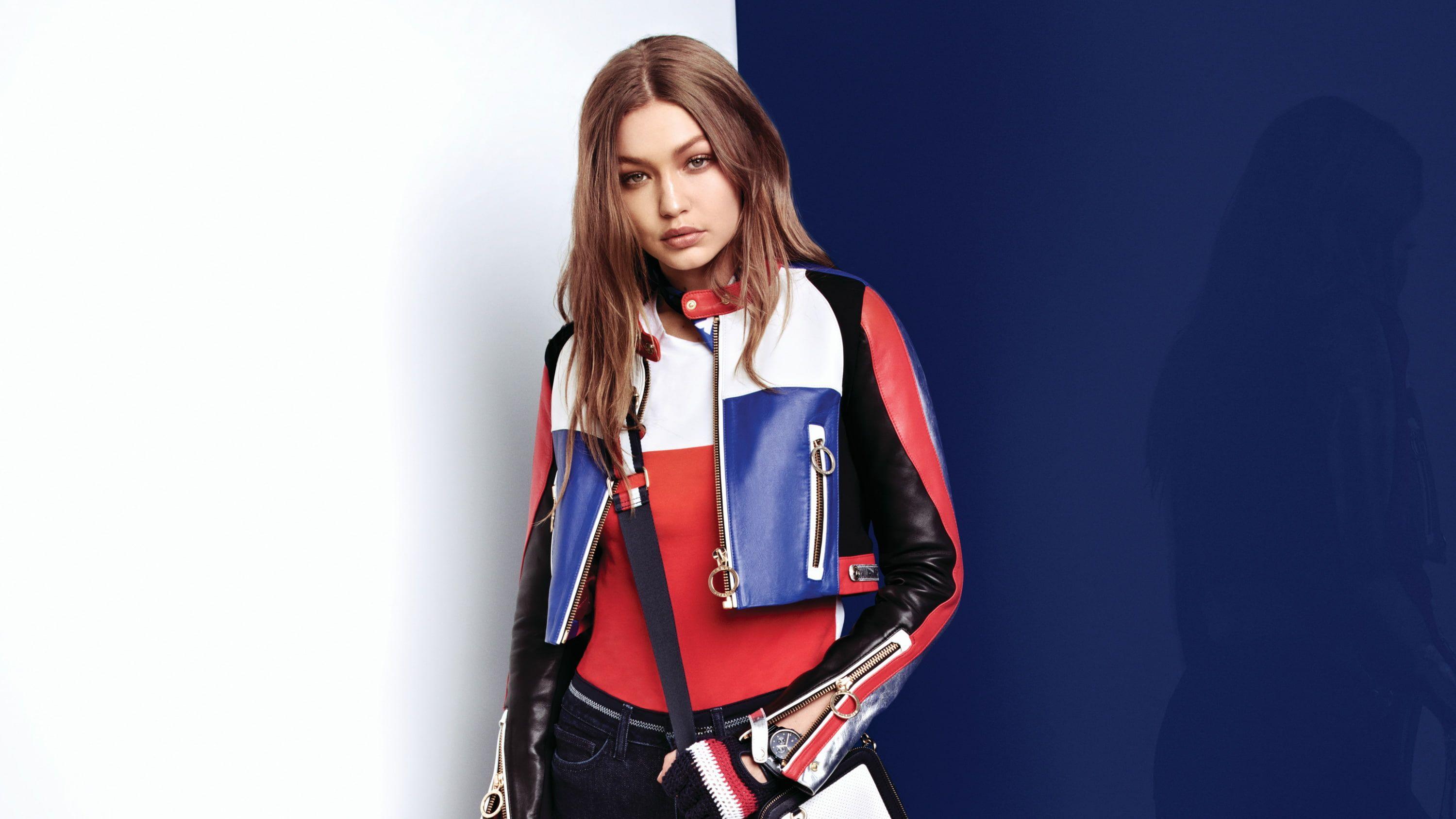 2999x1686 gigi hadid #celebrities #girls #model #hd K #wallpaper #hdwallpaper # desktop. Coloured leather jacket, Fashion, Fashion models