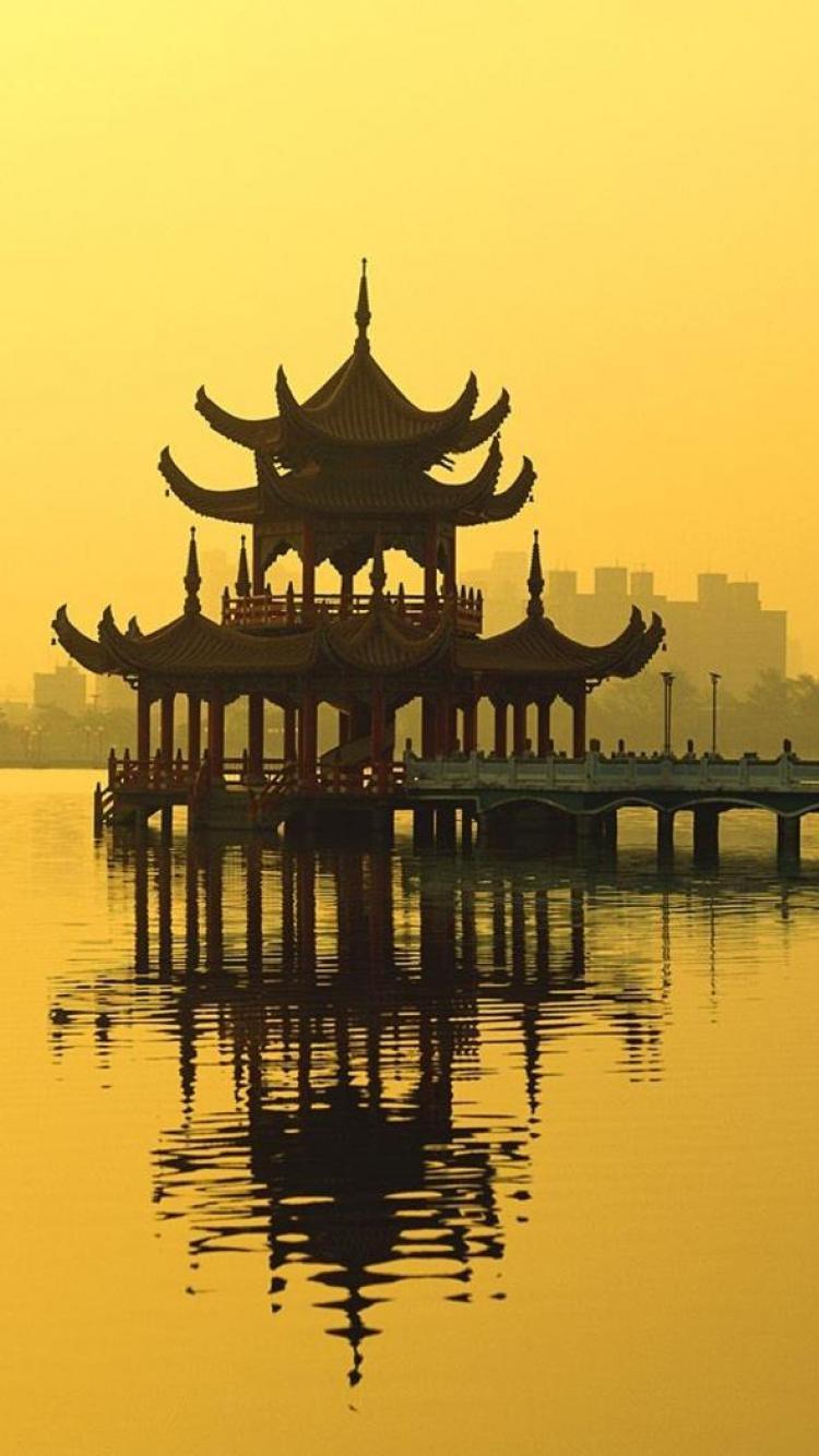 750x1334 Lotus Lake wallpaper