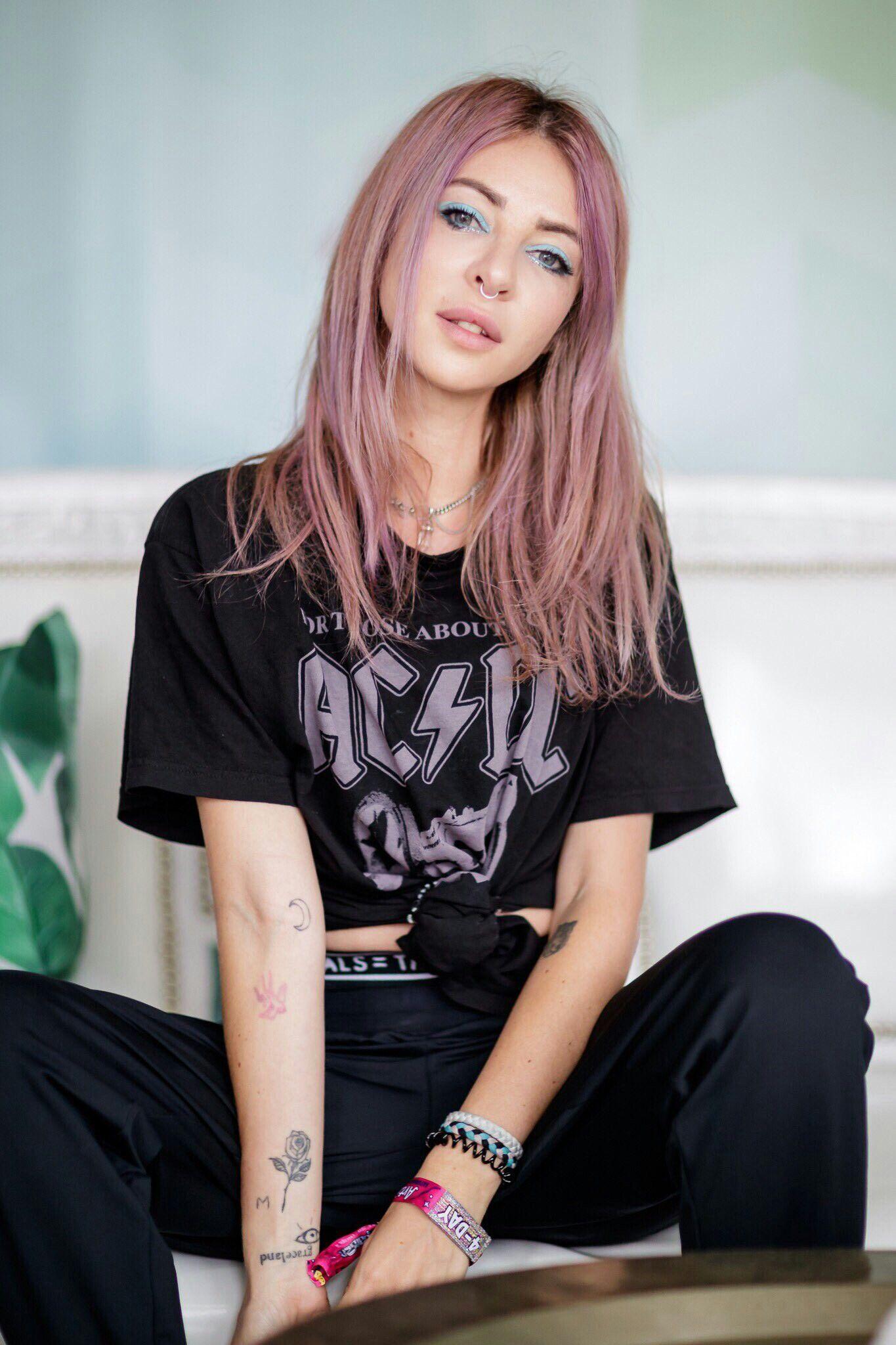 alison wonderland t shirt