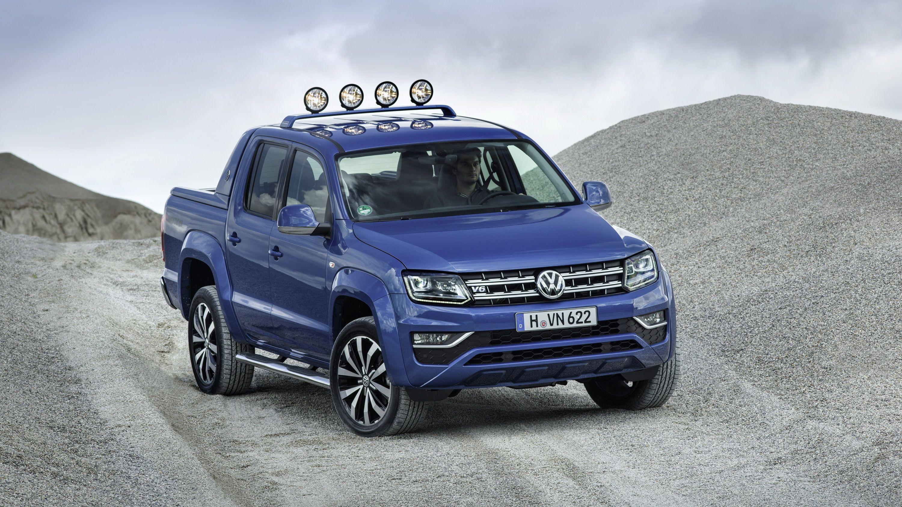 Фольксваген амарок. Фольксваген Амарок Авентура. Амарок 2021. VW Amarok v6. Фольксваген Амарок 2020 синий.