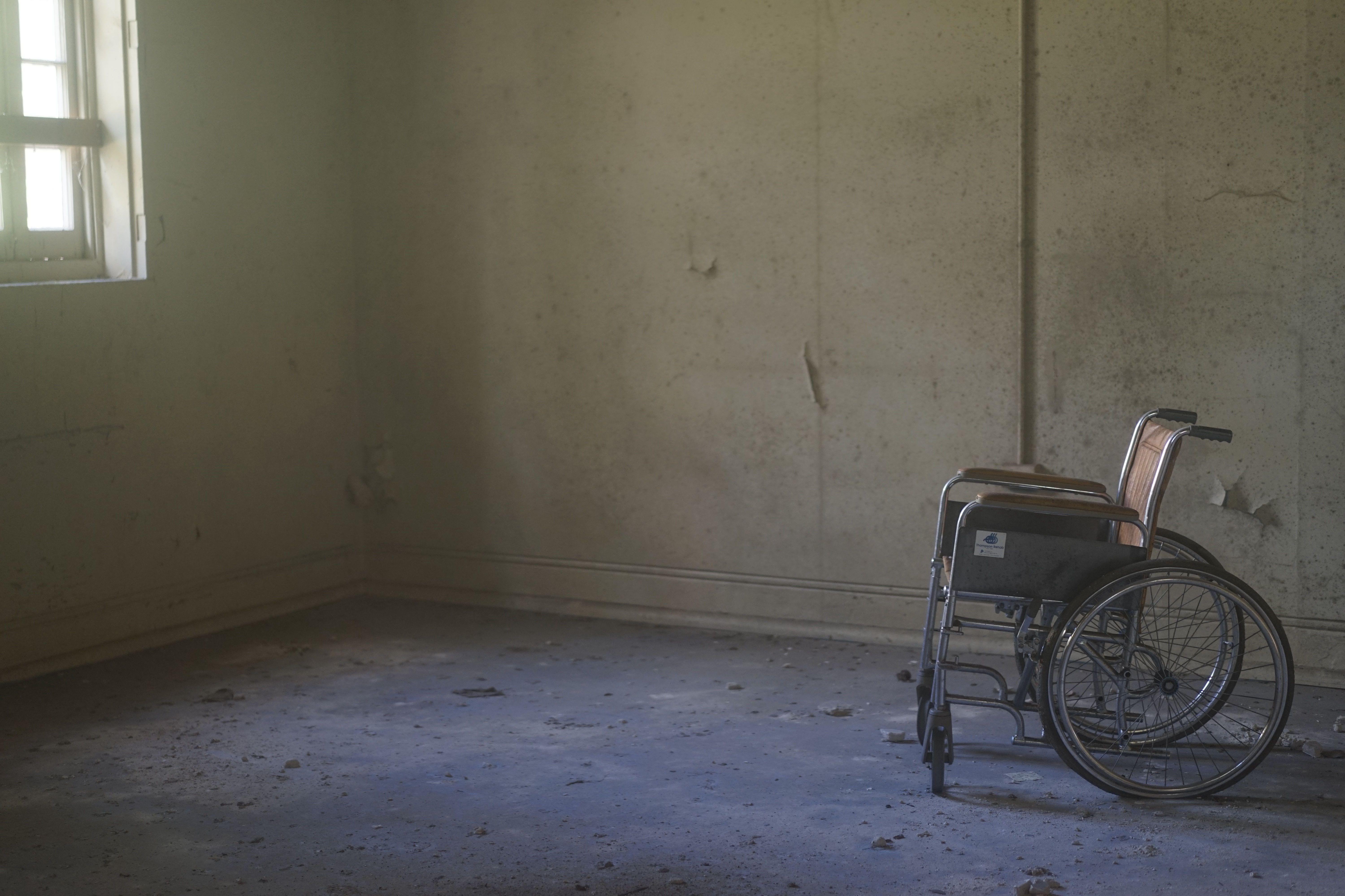 6000x4000 Grey Wheelchair HD Wallpaper Hub