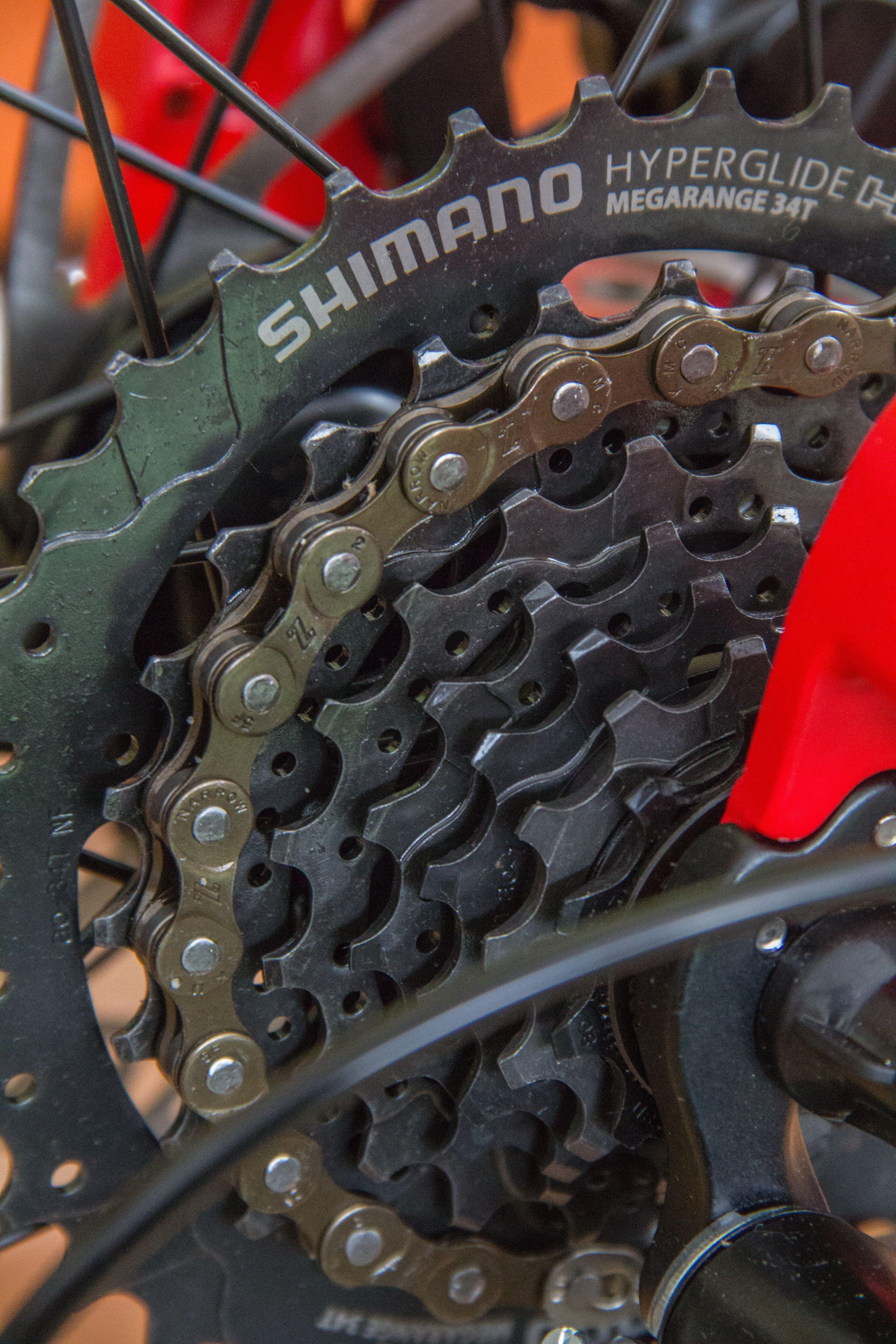 3456x5184 black shimano bicycle gear free image