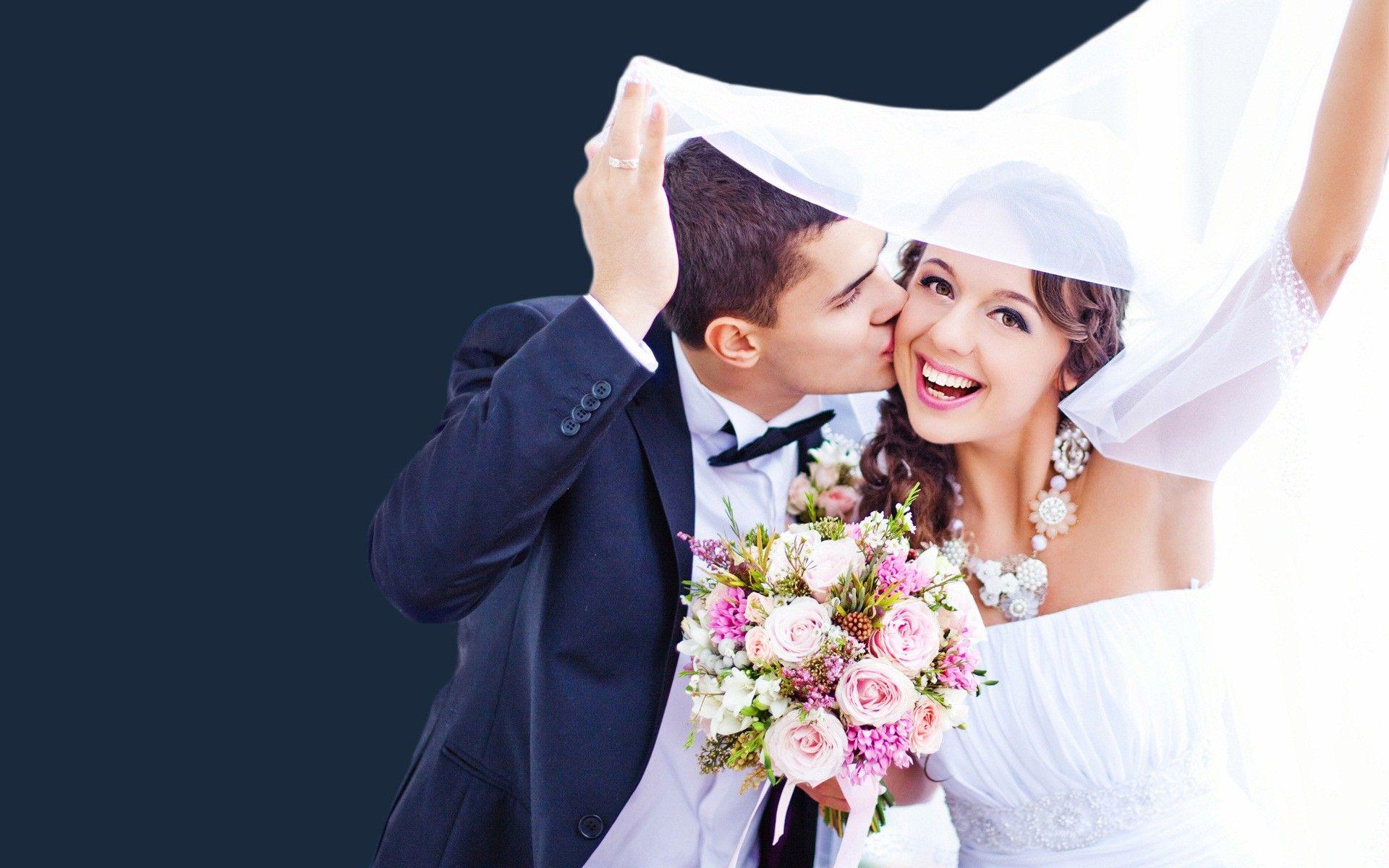 История Знакомства Жениха И Невесты В Интернете